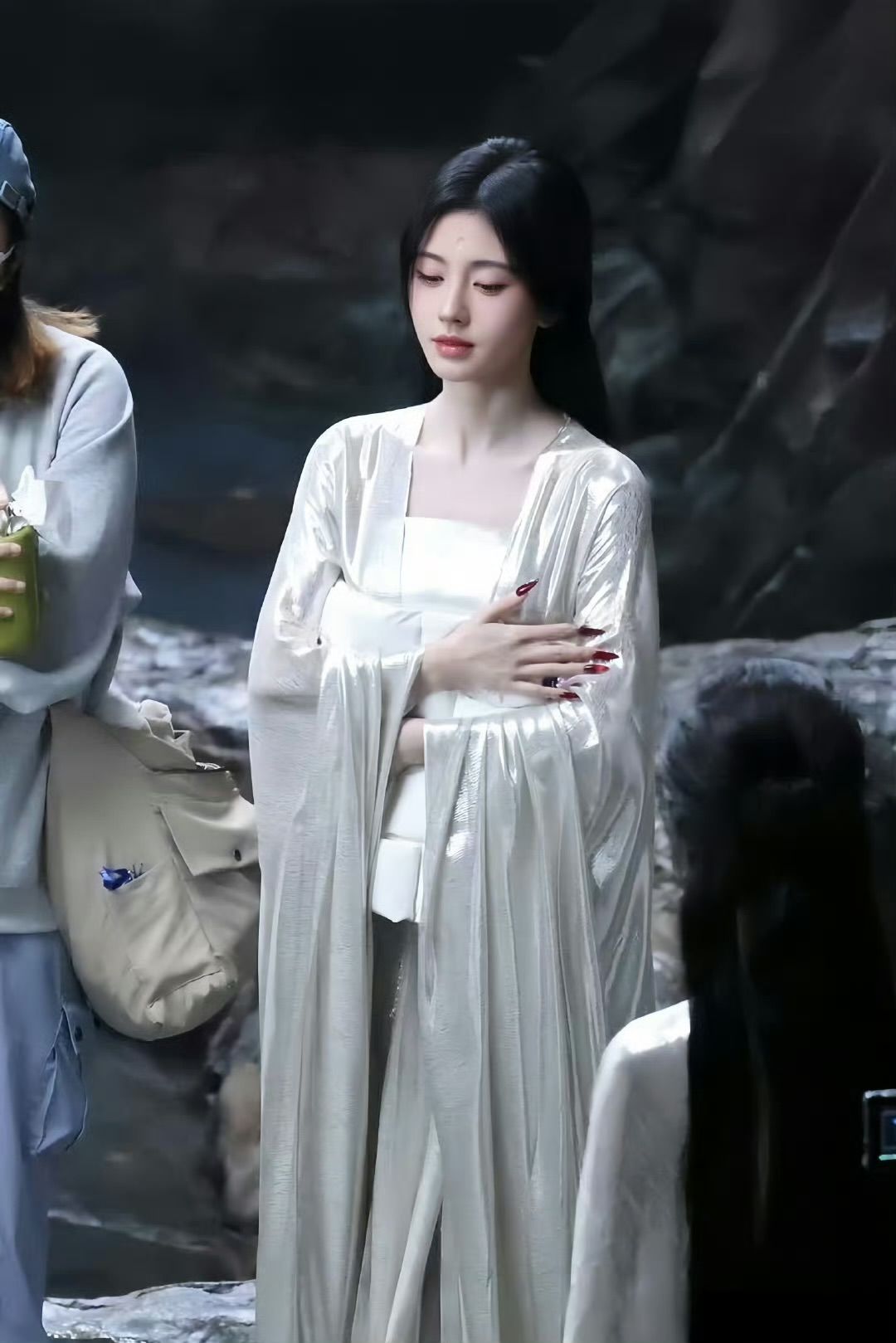 Qipao Family Fashion:Mother-Daughter Qipao Qizhuang 亲子装)
