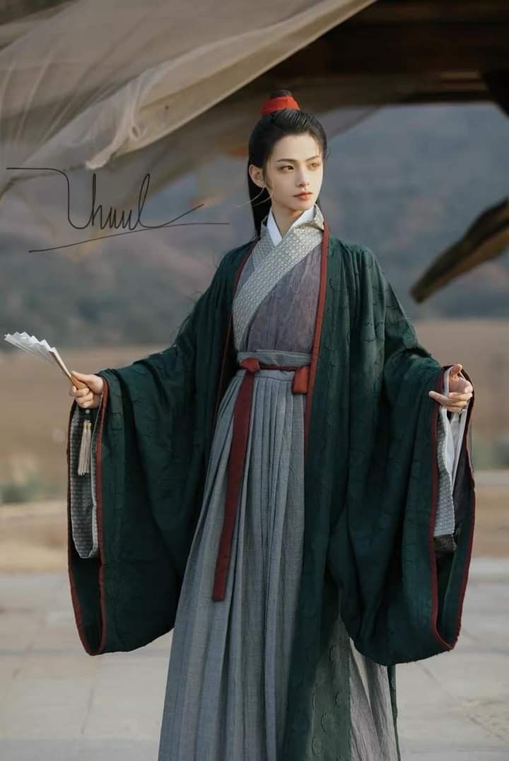The Allure of Sifa-Style Cheongsam:A Long and Elegant Journey The Allure of Sifa-Style Cheongsam:A Long and Elegant Journey