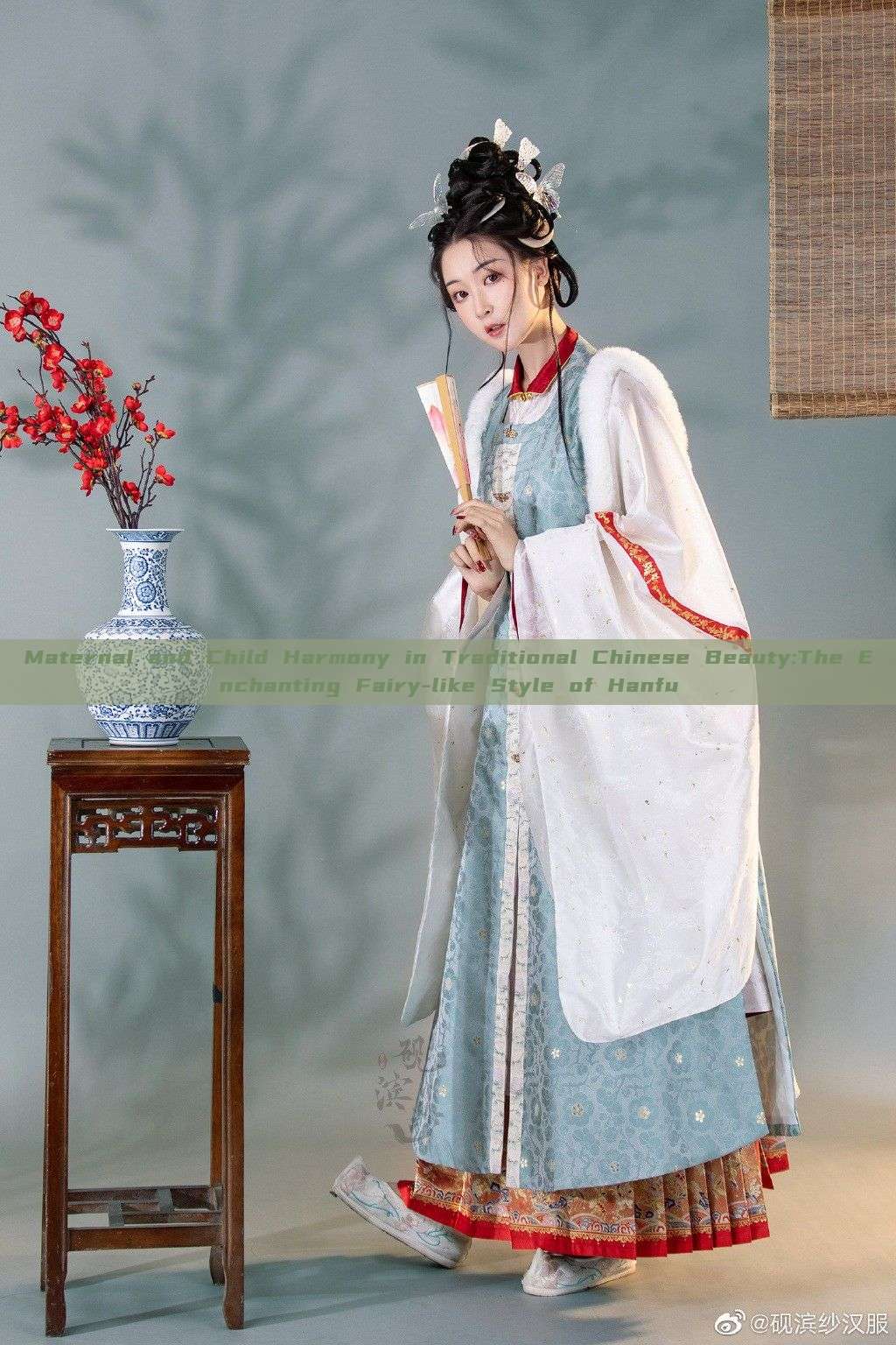 Maternal and Child Harmony in Traditional Chinese Beauty:The Enchanting Fairy-like Style of Hanfu