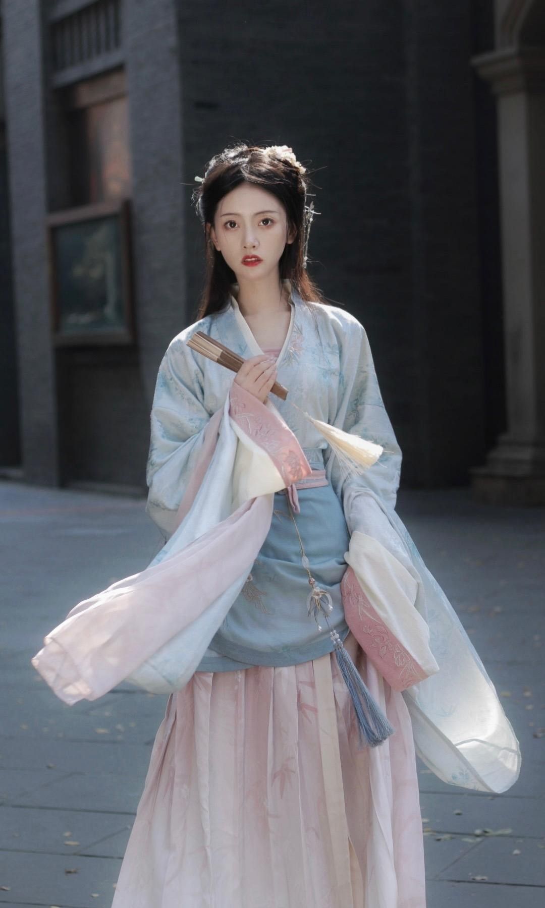 The Charm of Cheongsam-Inspired Clutch Bags