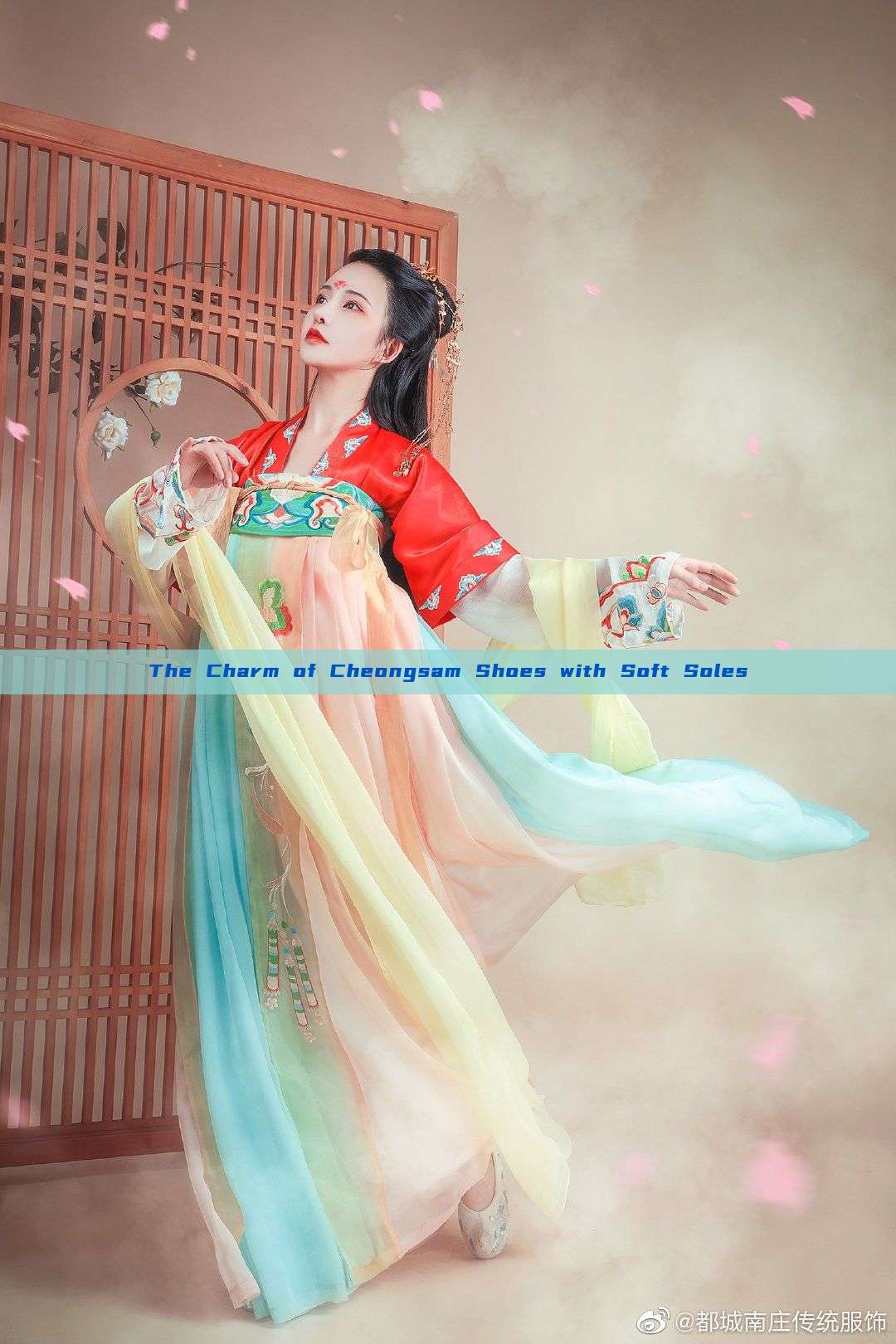 The Charm of Cheongsam Shoes with Soft Soles The Charm of Cheongsam Shoes with Soft Soles