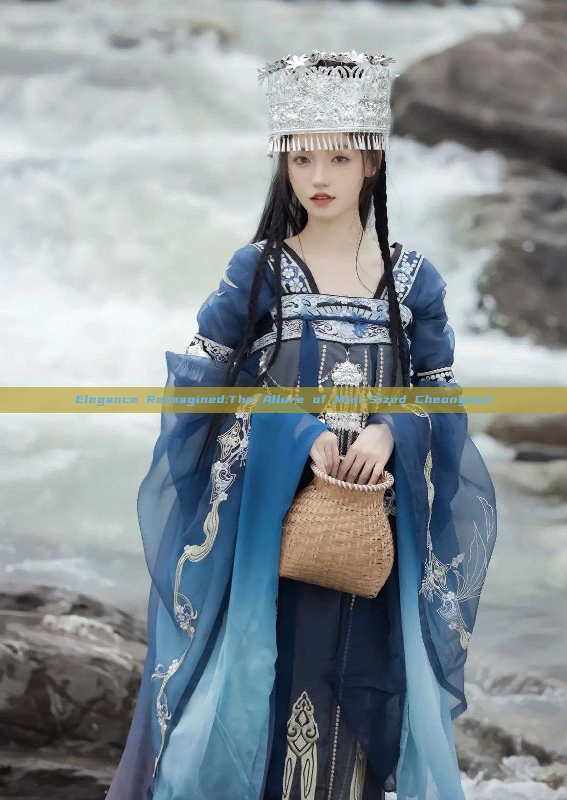 Elegance Reimagined:The Allure of Mini-Sized Cheongsam