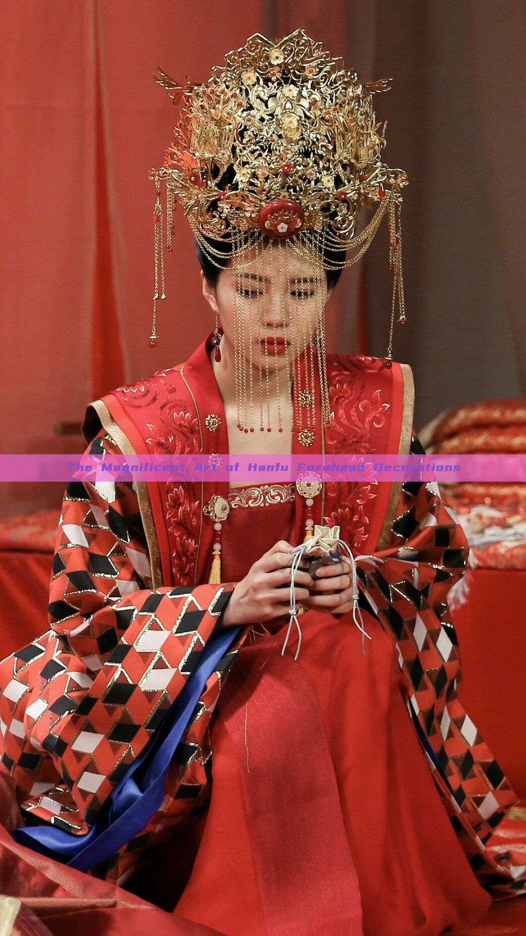 The Magnificent Art of Hanfu Forehead Decorations The Magnificent Art of Hanfu Forehead Decorations