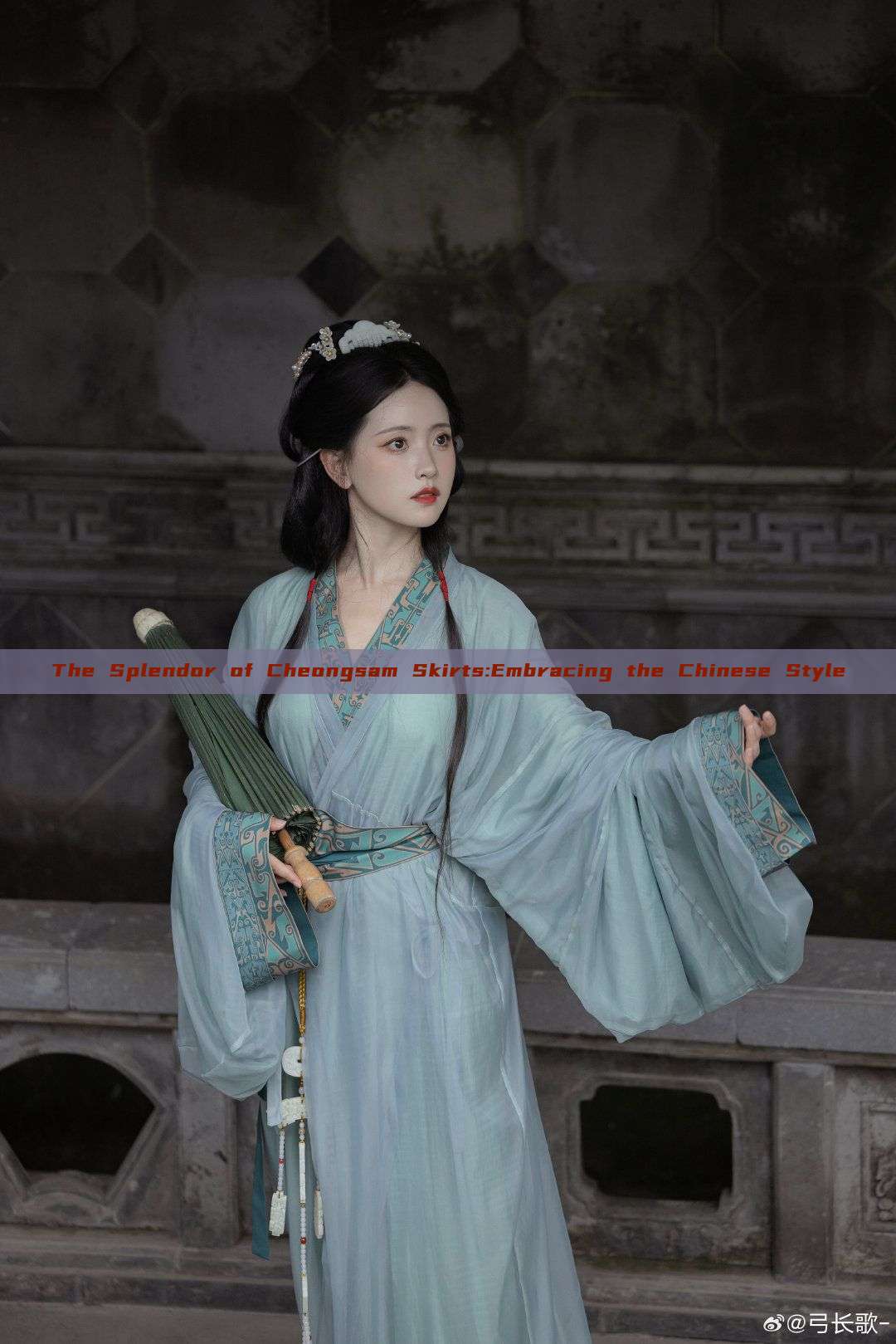 The Splendor of Cheongsam Skirts:Embracing the Chinese Style