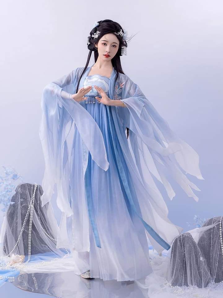 Summer Hanfu Brother and Sister Fashion:The Essence of Traditional Elegance