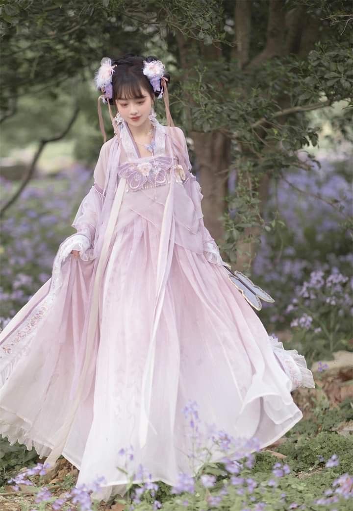 Embracing Traditional Elegance:Original Childrens Hanfu Fashion