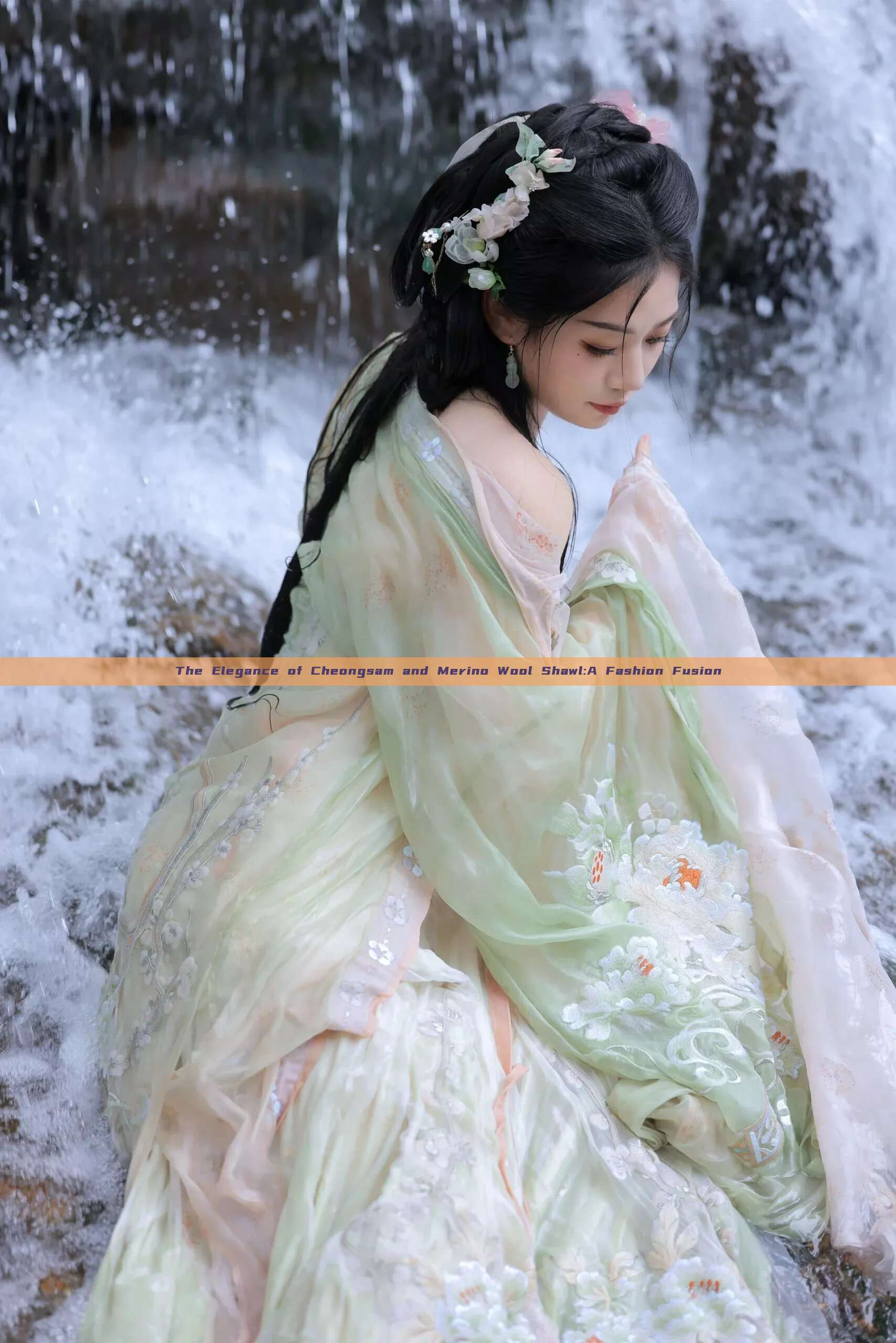 The Elegance of Cheongsam and Merino Wool Shawl:A Fashion Fusion The Elegance of Cheongsam and Merino Wool Shawl:A Fashion Fusion
