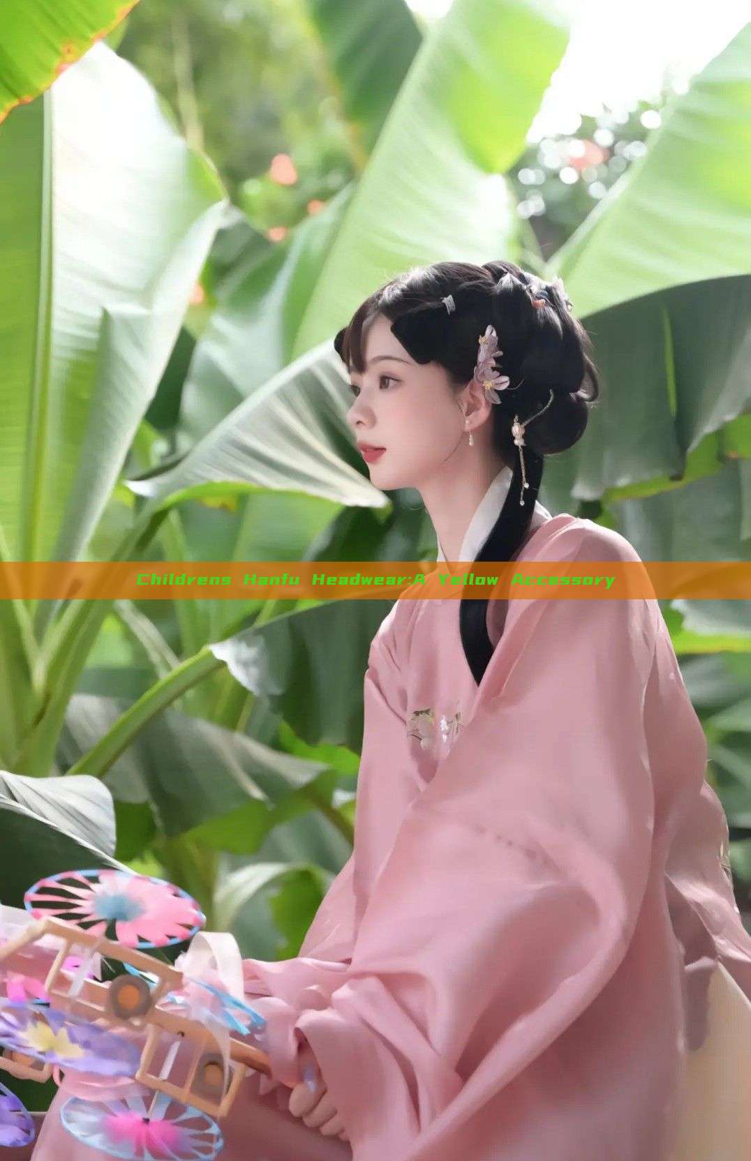 Childrens Hanfu Headwear:A Yellow Accessory Childrens Hanfu Headwear:A Yellow Accessory