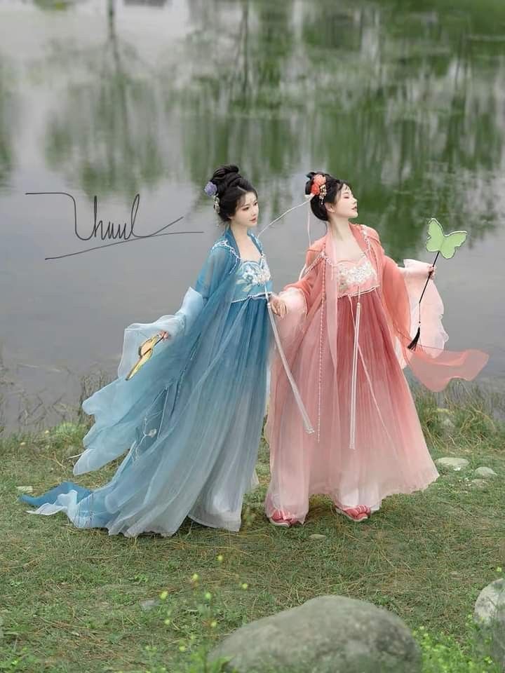 Chinese-Style Cheongsam:Embracing the Elegance of Summer Chinese-Style Cheongsam:Embracing the Elegance of Summer