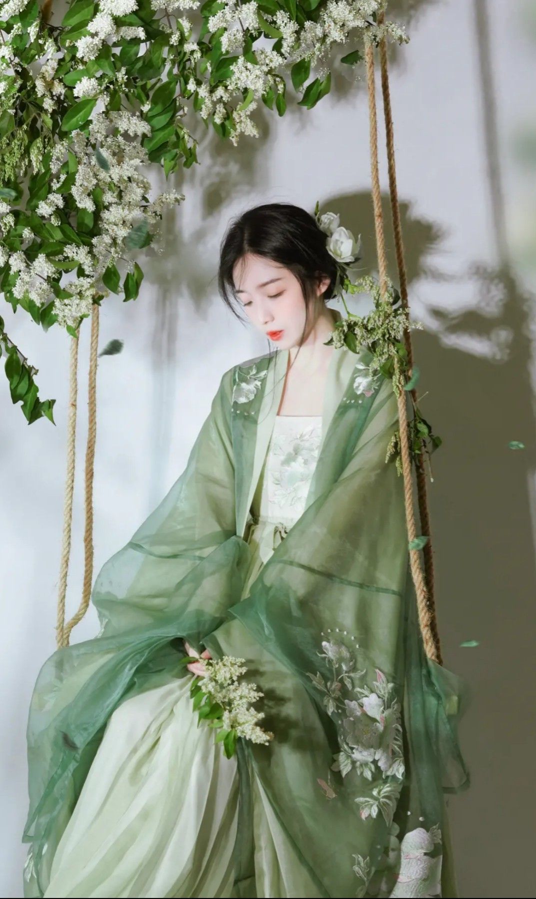 Embracing the New Sino Chic:Qipao Skirts for Autumn Winter Fashion Embracing the New Sino Chic:Qipao Skirts for Autumn Winter Fashion