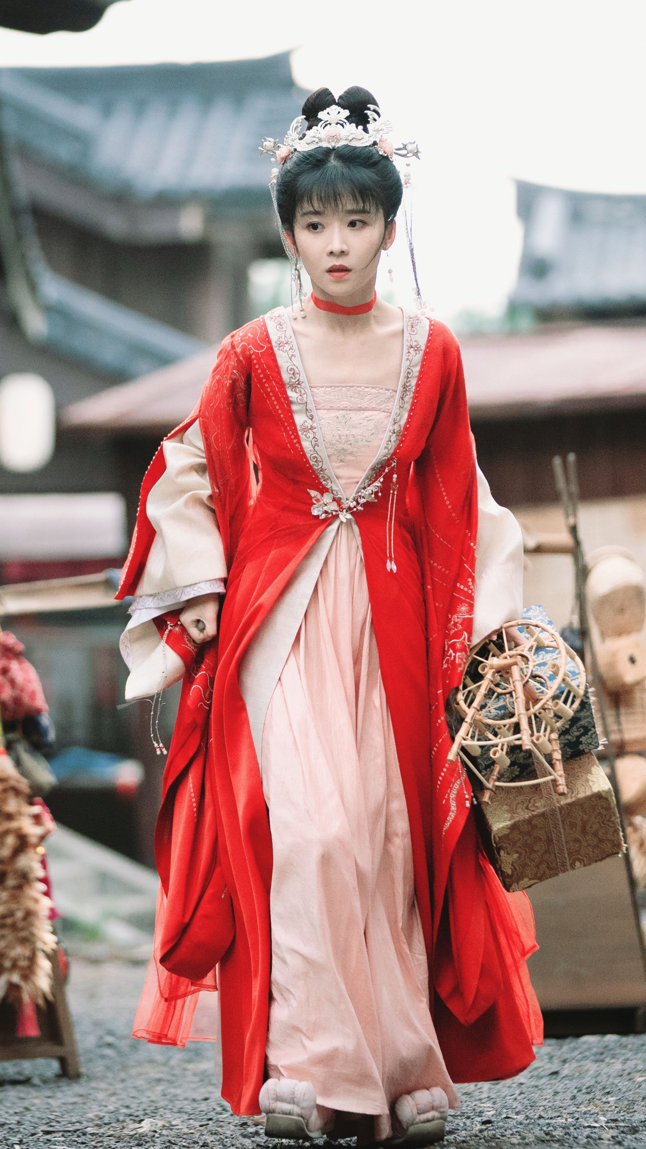 Vintage Shanghai Style Short-Length Cheongsam:The Essence of Haipai Flag