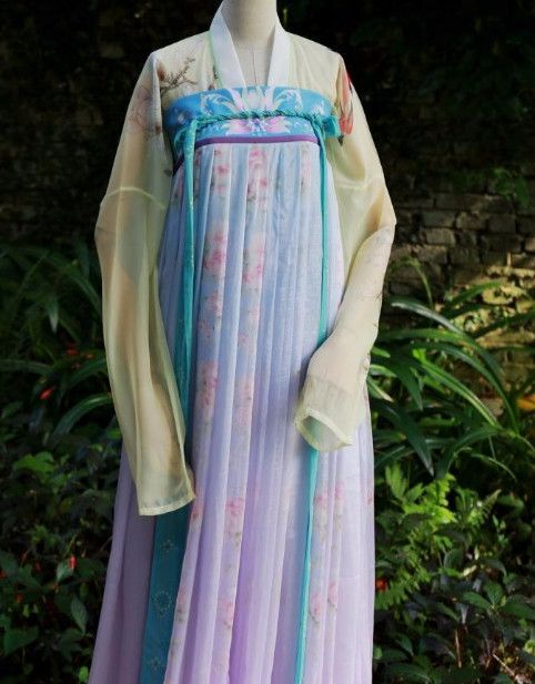 Hanfu Accessories:Embracing the Rich Heritage of Traditional Chinese Jewelry and Ornaments