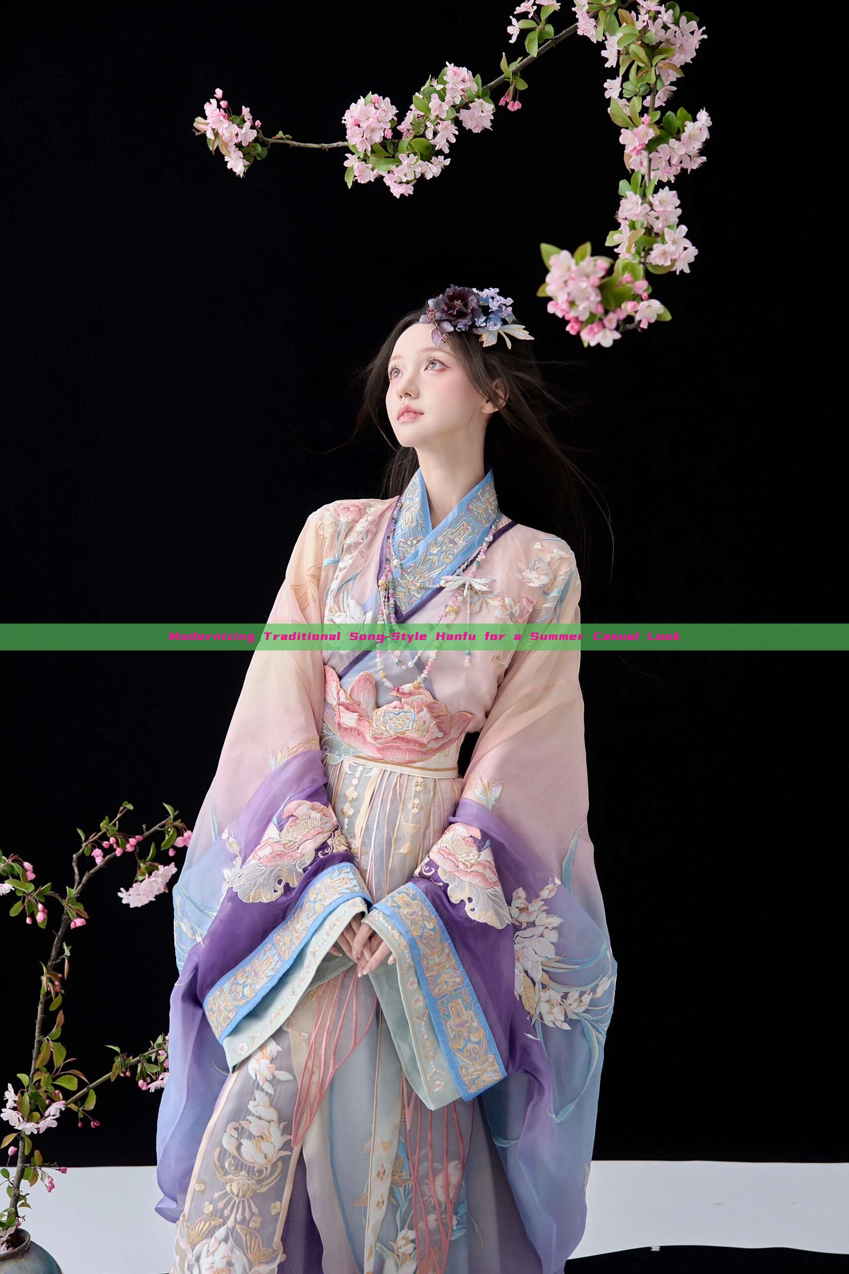 Modernizing Traditional Song-Style Hanfu for a Summer Casual Look