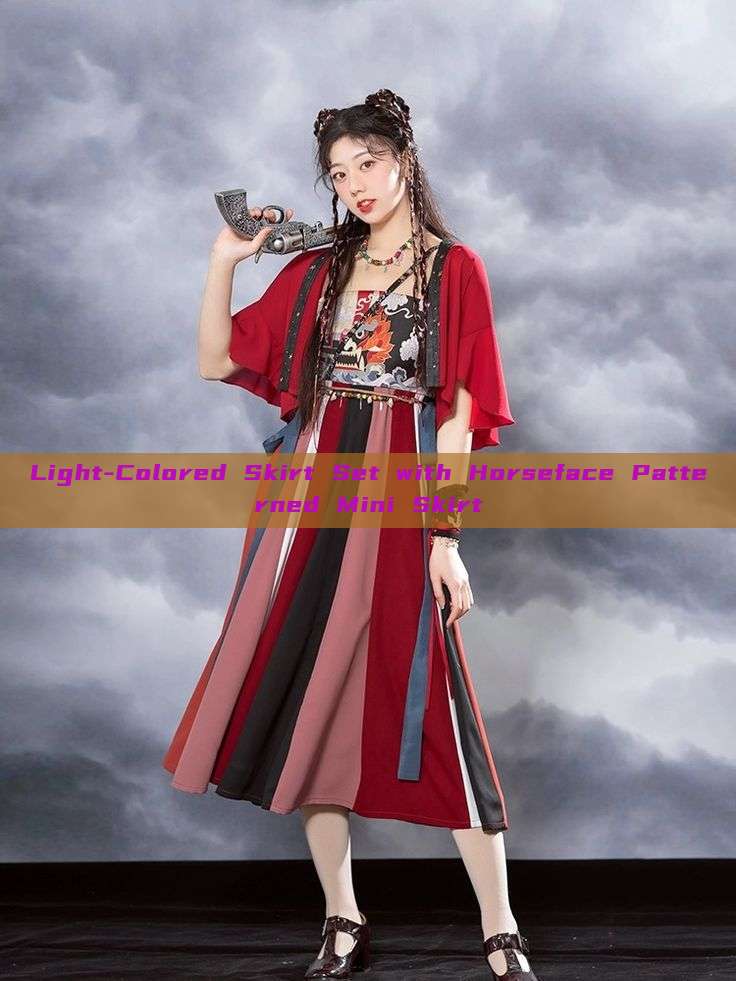 Light-Colored Skirt Set with Horseface Patterned Mini Skirt
