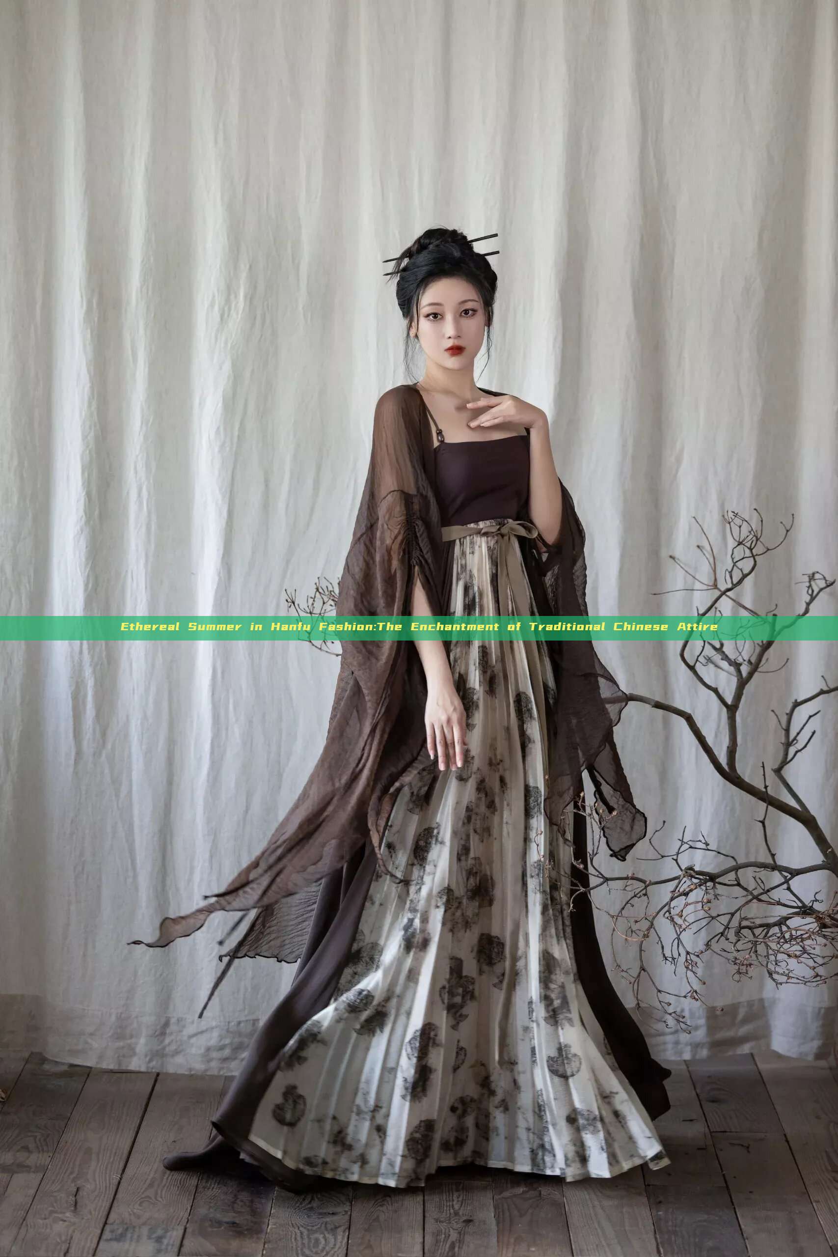 Ethereal Summer in Hanfu Fashion:The Enchantment of Traditional Chinese Attire Ethereal Summer in Hanfu Fashion:The Enchantment of Traditional Chinese Attire