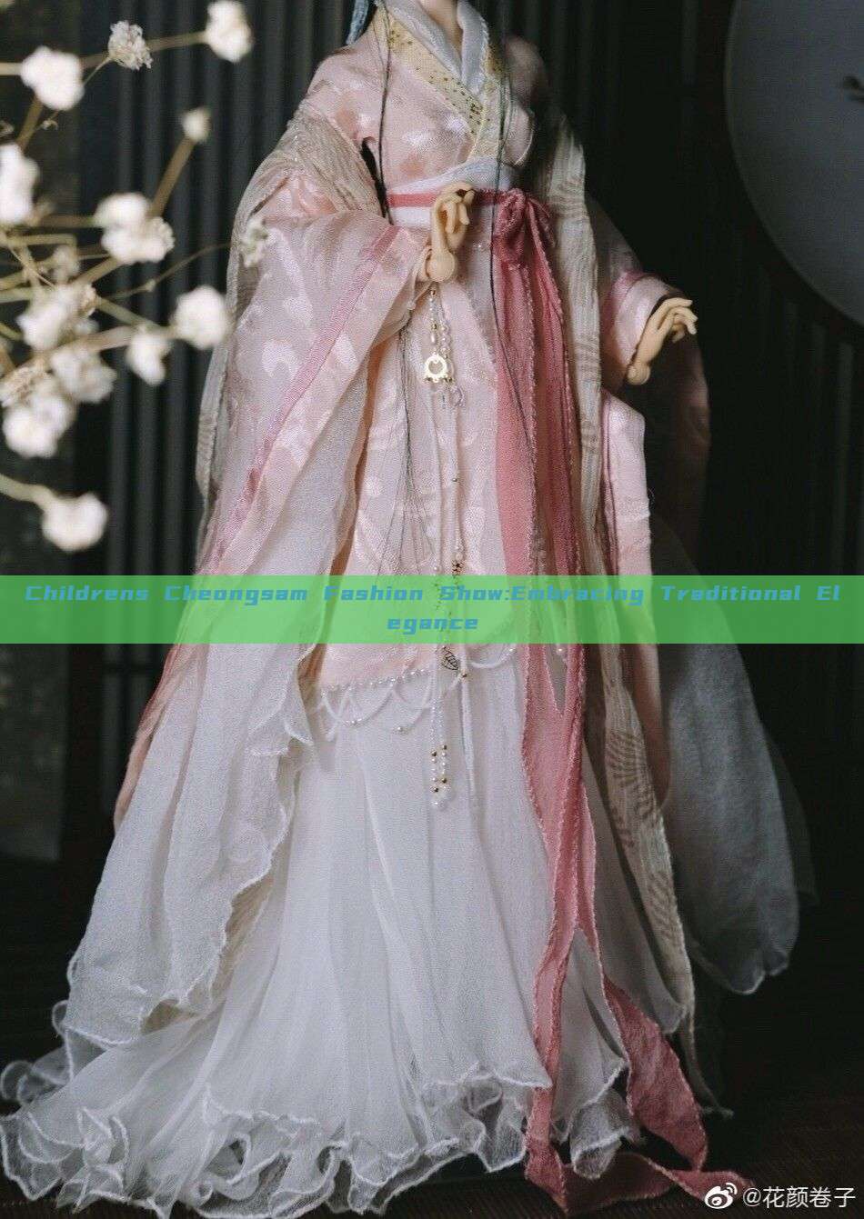 Childrens Cheongsam Fashion Show:Embracing Traditional Elegance Childrens Cheongsam Fashion Show:Embracing Traditional Elegance