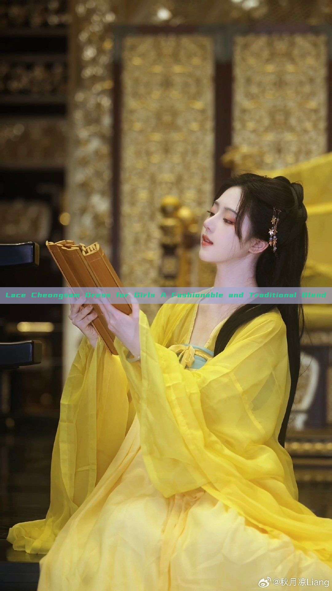 Lace Cheongsam Dress for Girls A Fashionable and Traditional Blend Lace Cheongsam Dress for Girls A Fashionable and Traditional Blend