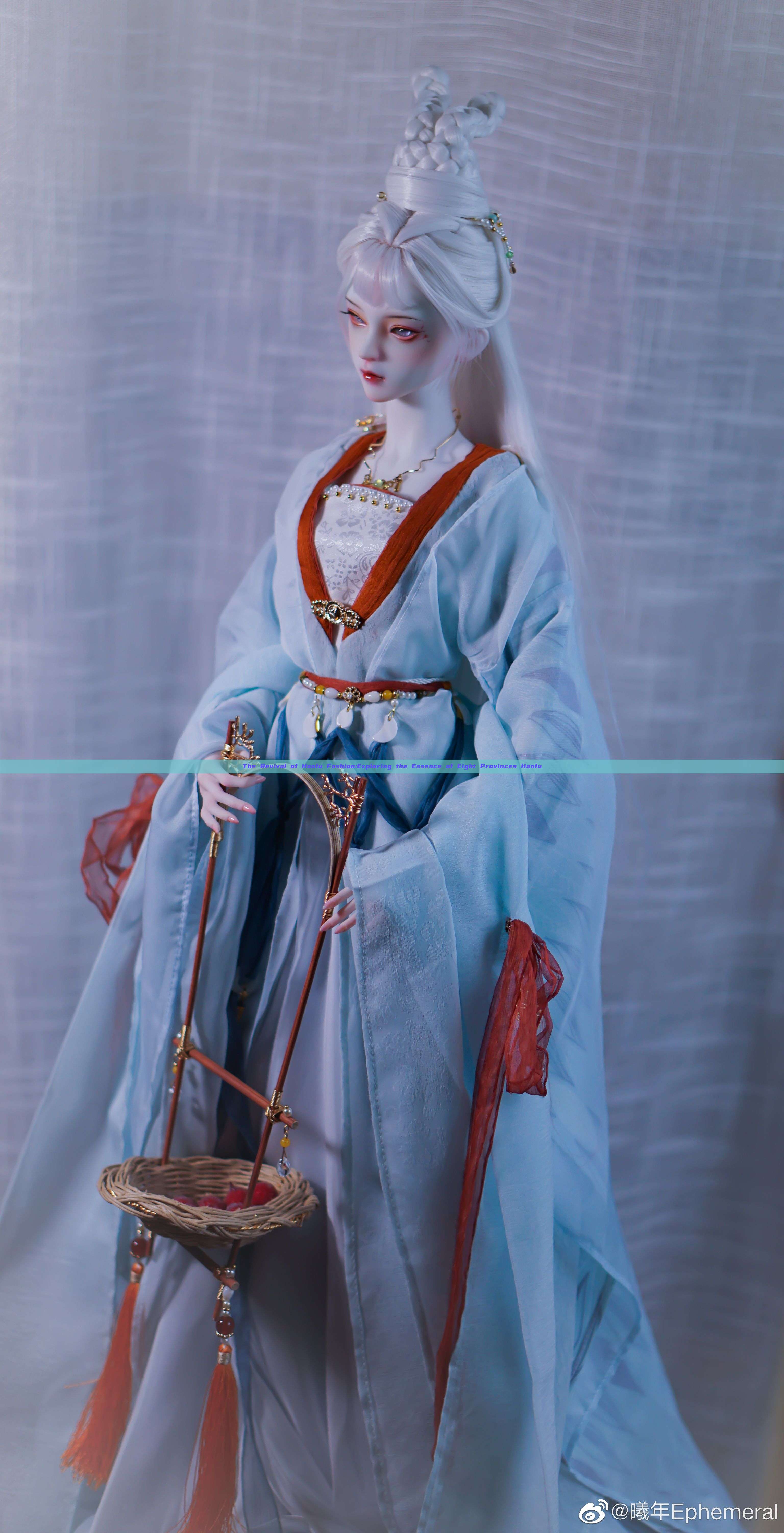 The Revival of Hanfu Fashion:Exploring the Essence of Eight Provinces Hanfu The Revival of Hanfu Fashion:Exploring the Essence of Eight Provinces Hanfu
