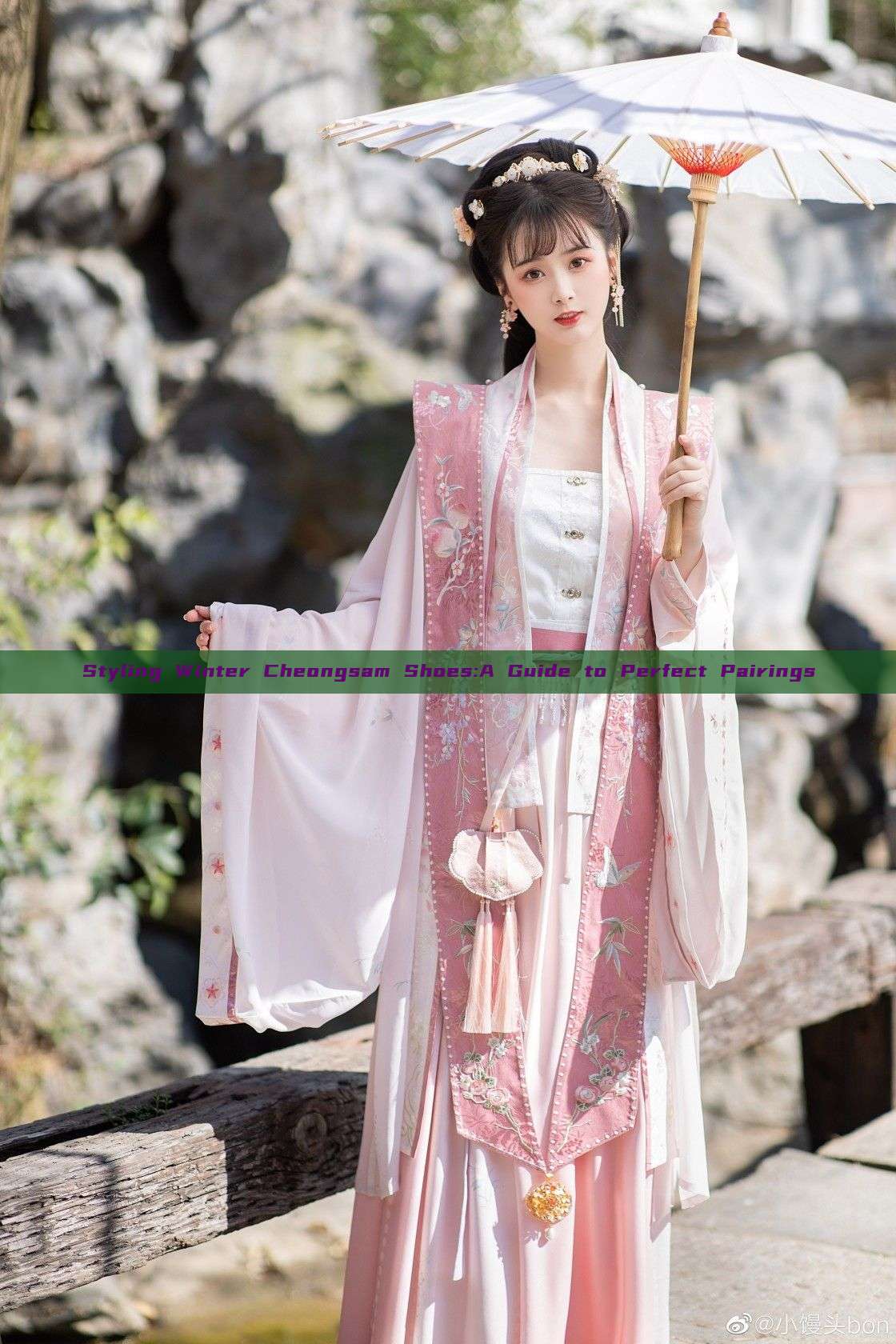 Styling Winter Cheongsam Shoes:A Guide to Perfect Pairings Styling Winter Cheongsam Shoes:A Guide to Perfect Pairings