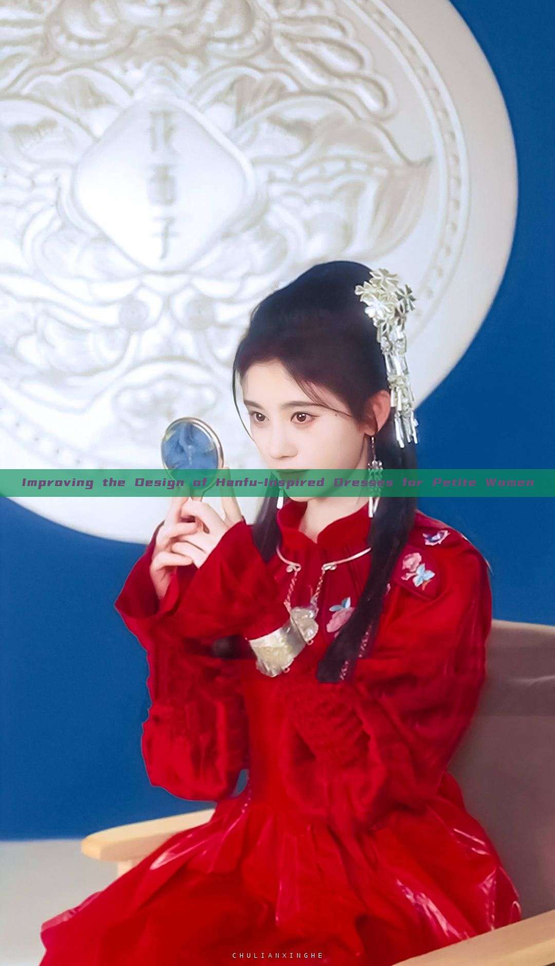 Improving the Design of Hanfu-Inspired Dresses for Petite Women