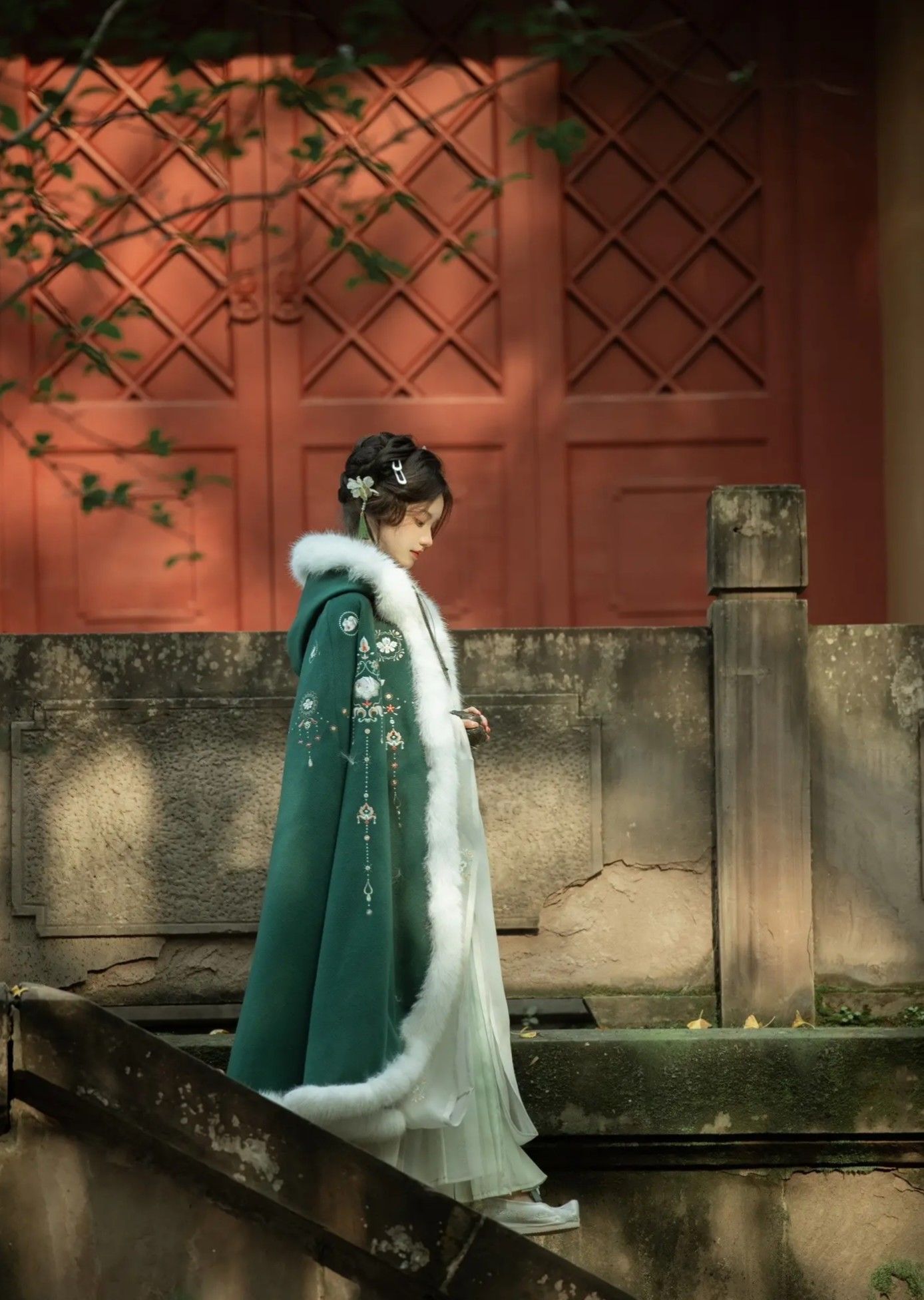 Elastic and Plus-Size Cheongsam:Embracing Traditional Elegance with Comfort and Convenience