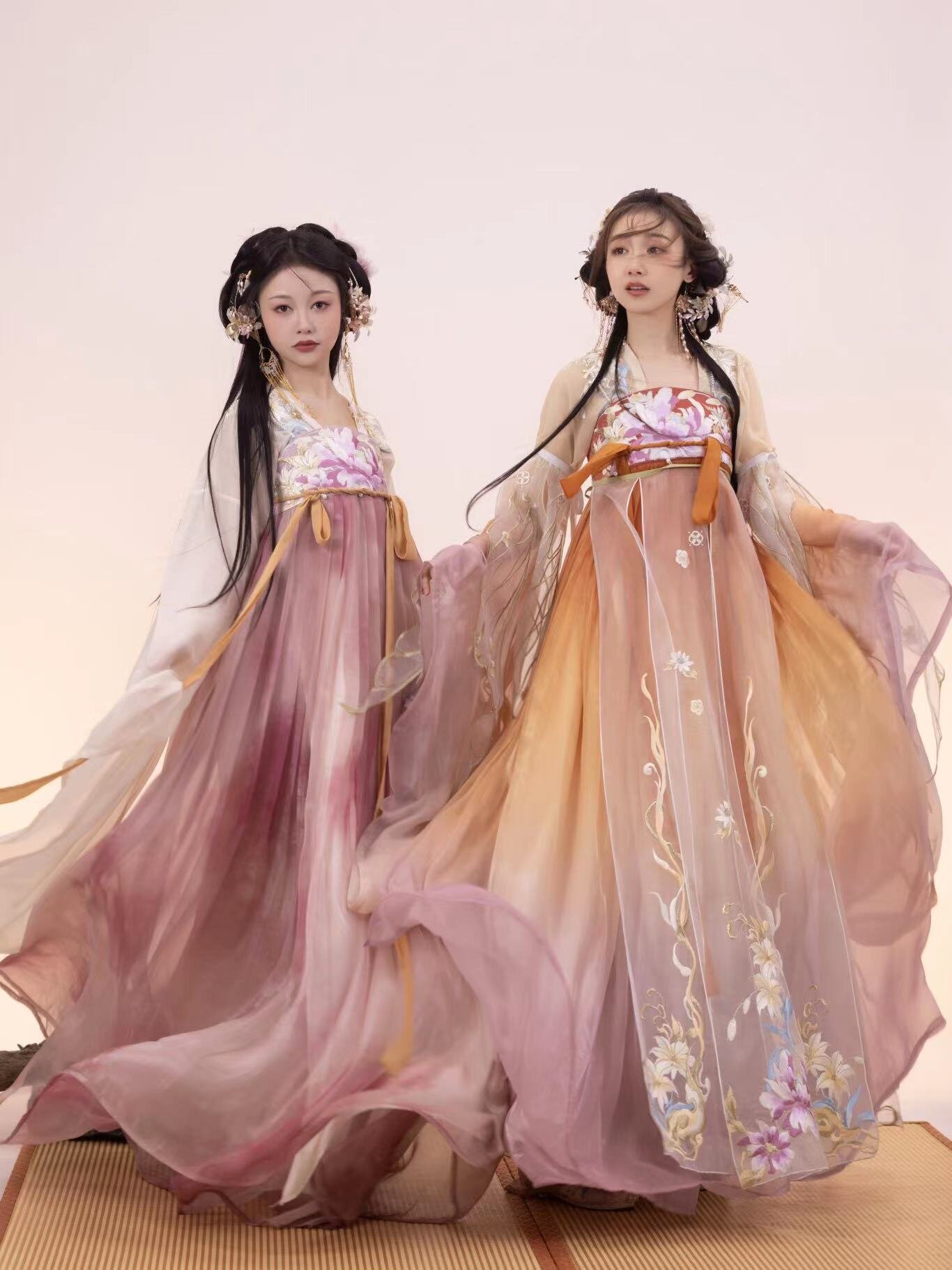 The Enchanting World of Ancient Purple Hair Accessories