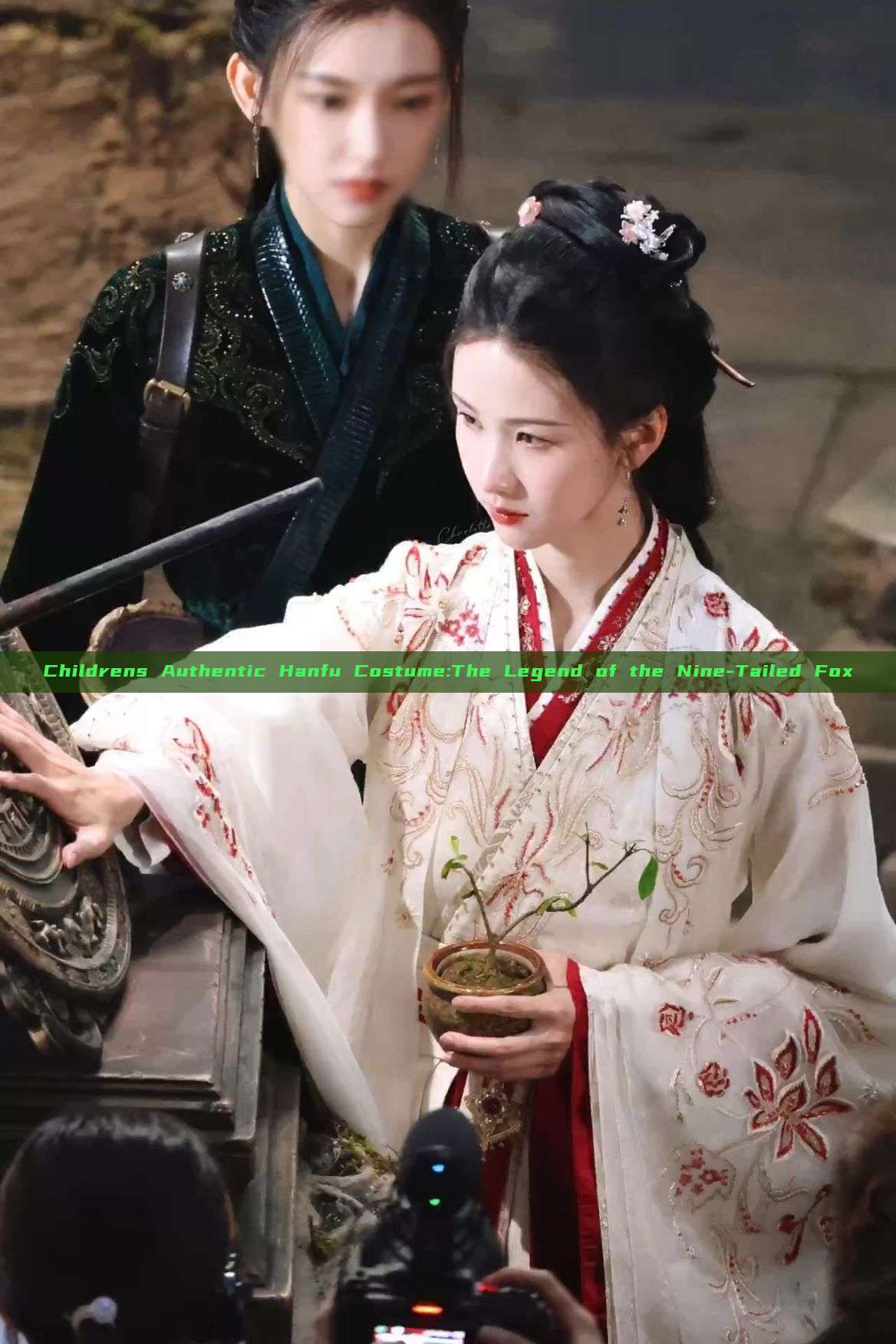 Childrens Authentic Hanfu Costume:The Legend of the Nine-Tailed Fox Childrens Authentic Hanfu Costume:The Legend of the Nine-Tailed Fox