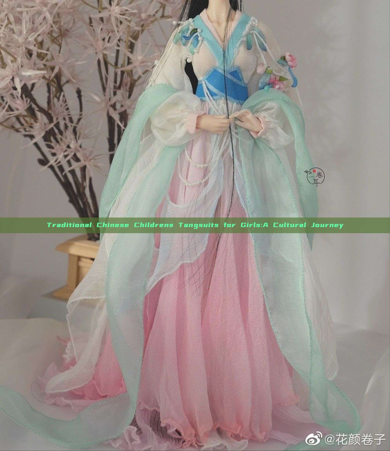 Traditional Chinese Childrens Tangsuits for Girls:A Cultural Journey Traditional Chinese Childrens Tangsuits for Girls:A Cultural Journey