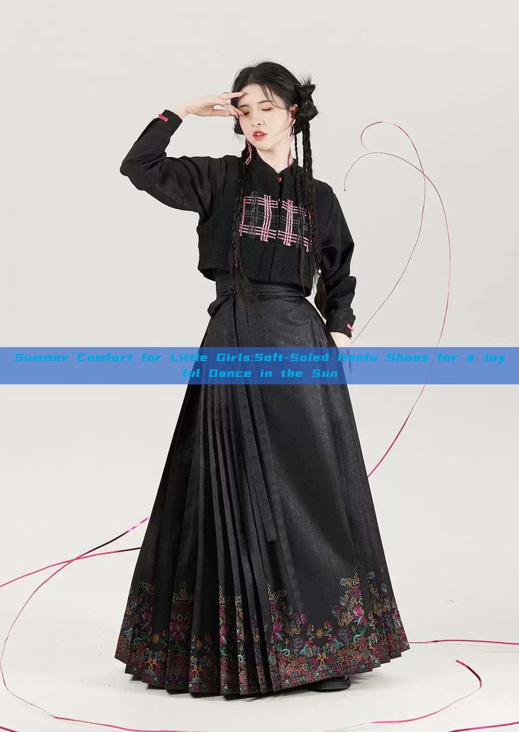 Summer Comfort for Little Girls:Soft-Soled Hanfu Shoes for a Joyful Dance in the Sun