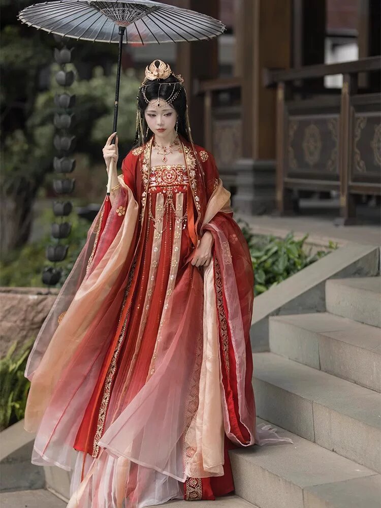 The Rise of Hanfu Pants Suit:Fashionable and Traditional Harmony in Modern Attire The Rise of Hanfu Pants Suit:Fashionable and Traditional Harmony in Modern Attire
