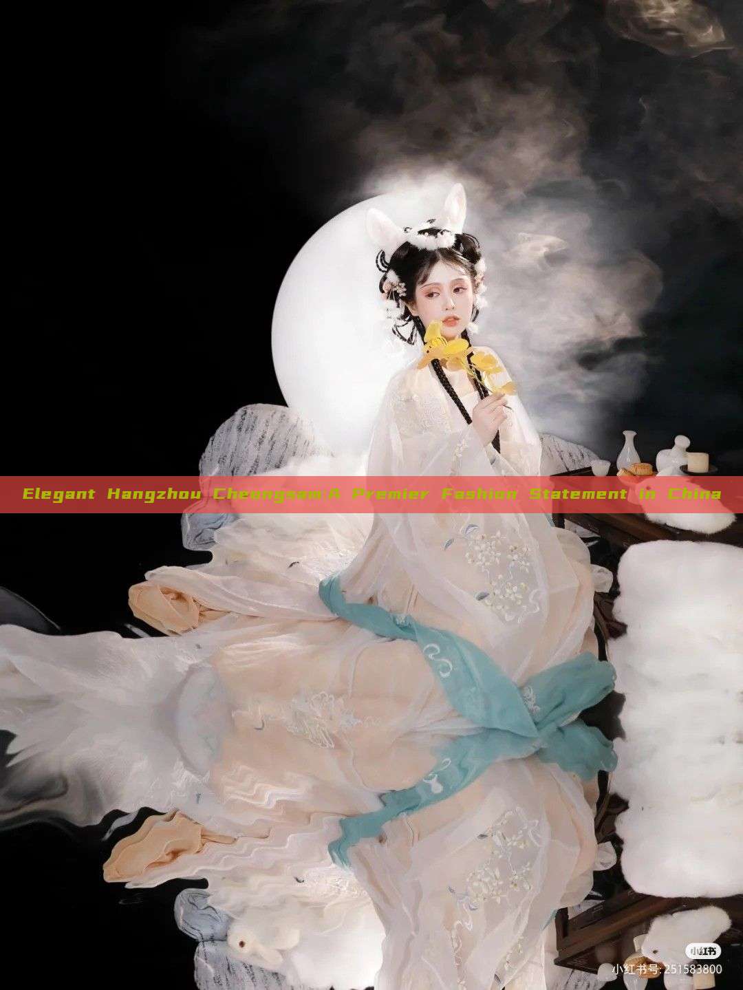 Elegant Hangzhou Cheongsam:A Premier Fashion Statement in China Elegant Hangzhou Cheongsam:A Premier Fashion Statement in China