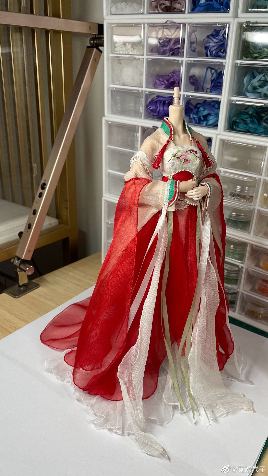 Bai Tian Baby in Traditional Hanfu Clothing:A Cultural Journey Bai Tian Baby in Traditional Hanfu Clothing:A Cultural Journey