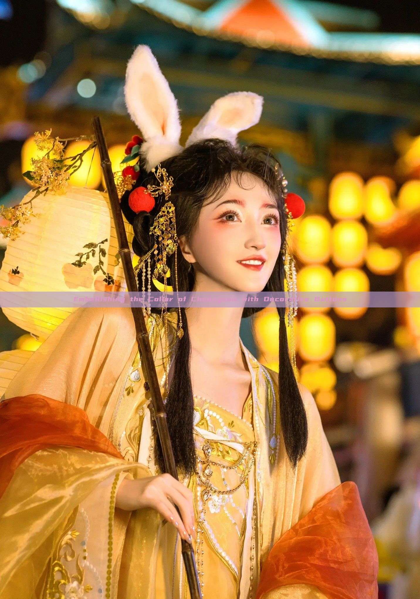 Embellishing the Collar of Cheongsam with Decorative Buttons