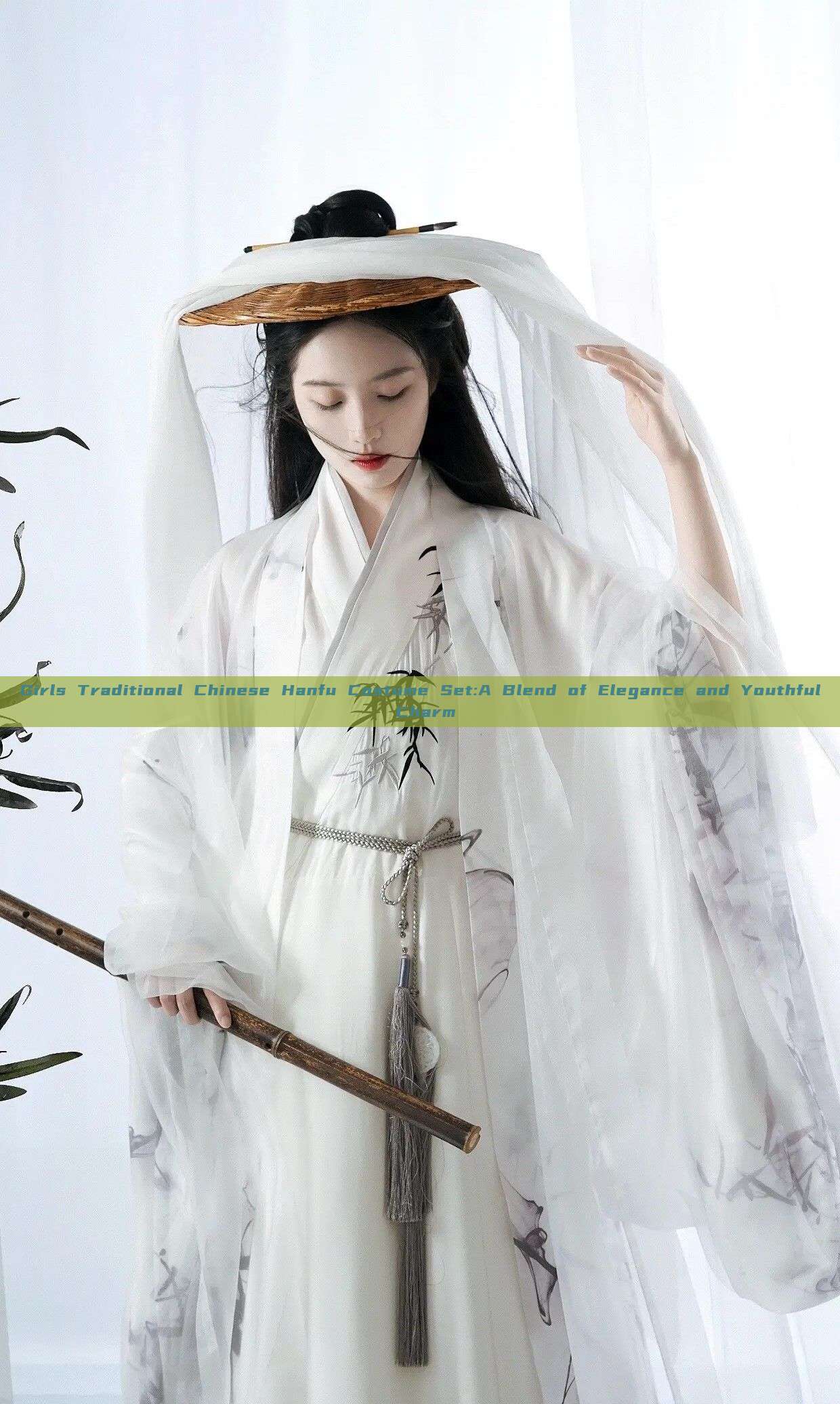 Girls Traditional Chinese Hanfu Costume Set:A Blend of Elegance and Youthful Charm