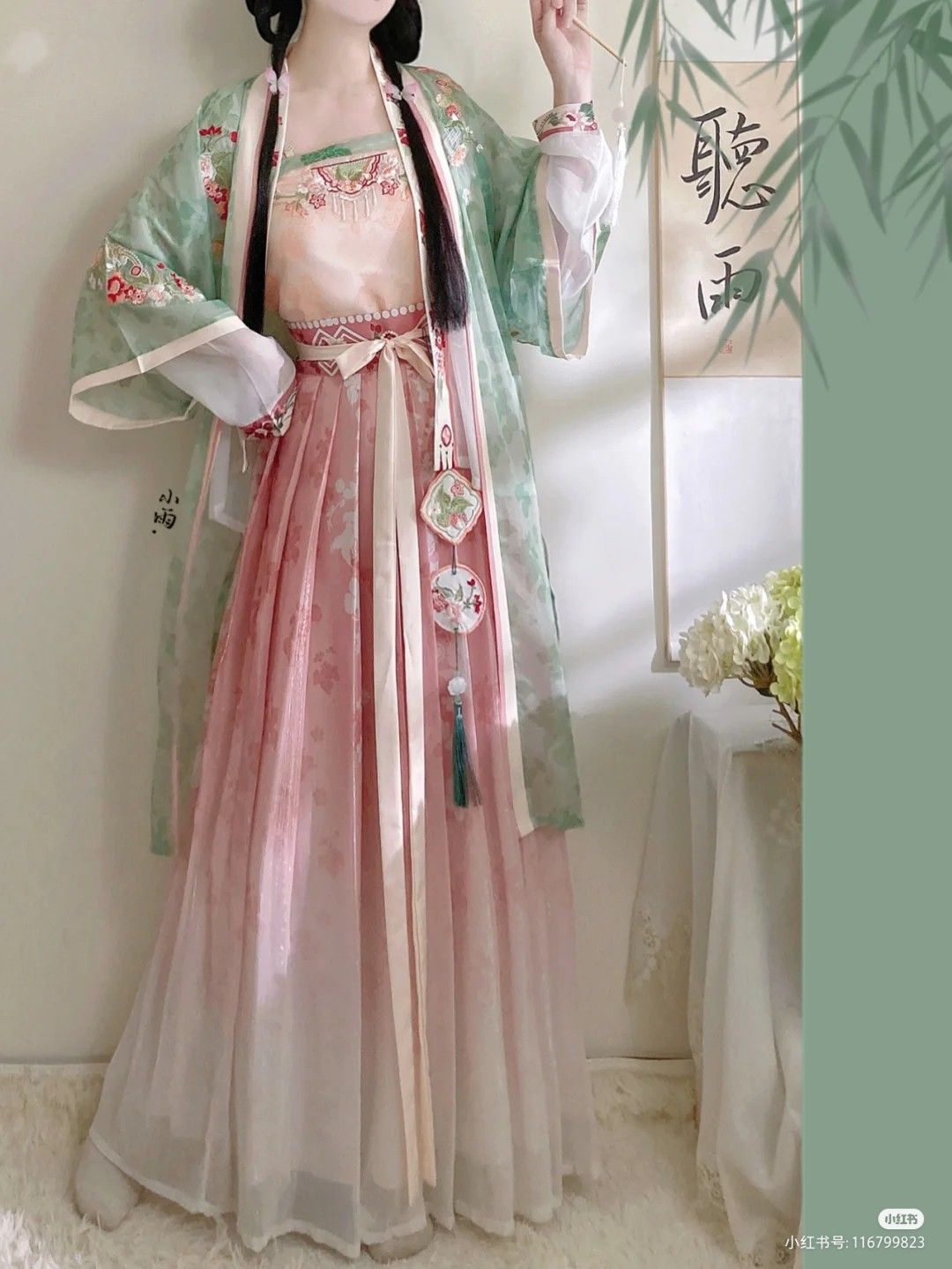 Winter-Ready Qipao for the Teenage Girl:Embracing the Traditional Charm in a Modern Light Winter-Ready Qipao for the Teenage Girl:Embracing the Traditional Charm in a Modern Light