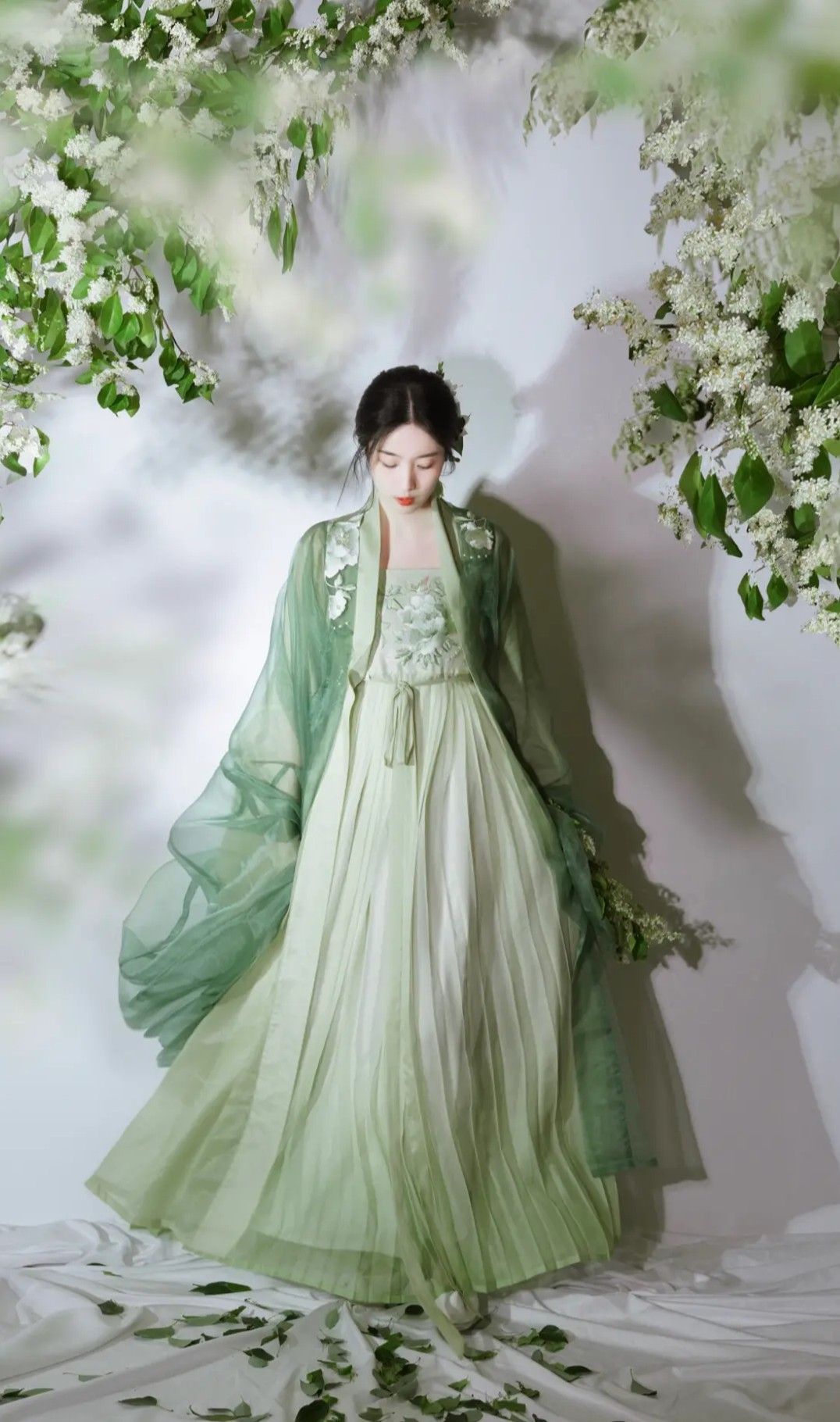 Hanfu Style Bags:A Guide to Carrying Fashionable Tradition Hanfu Style Bags:A Guide to Carrying Fashionable Tradition