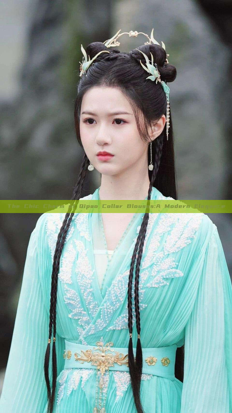 The Chic Charm of Qipao Collar Blouses:A Modern Elegance
