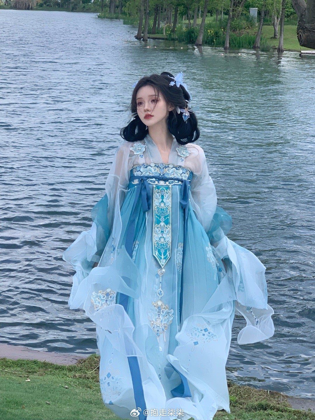 Childrens Qipao Sister Outfits:Embracing Traditional Elegance Childrens Qipao Sister Outfits:Embracing Traditional Elegance