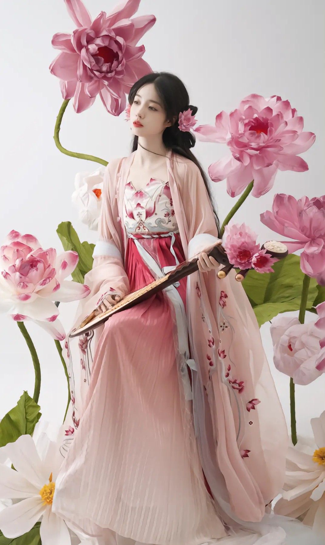 The Splendor of Wang Jiajies Cheongsam:A Tale of Traditional Elegance The Splendor of Wang Jiajies Cheongsam:A Tale of Traditional Elegance