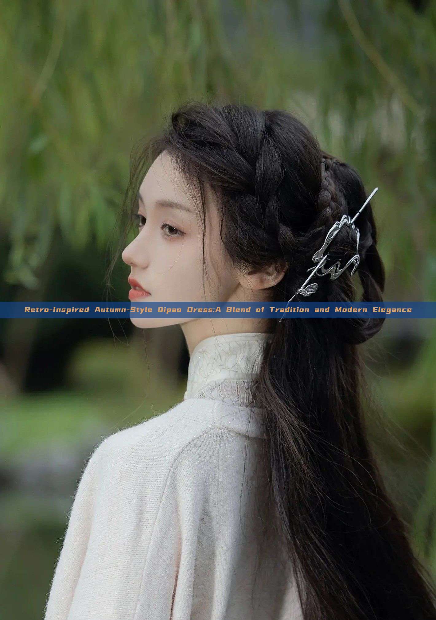 Retro-Inspired Autumn-Style Qipao Dress:A Blend of Tradition and Modern Elegance Retro-Inspired Autumn-Style Qipao Dress:A Blend of Tradition and Modern Elegance