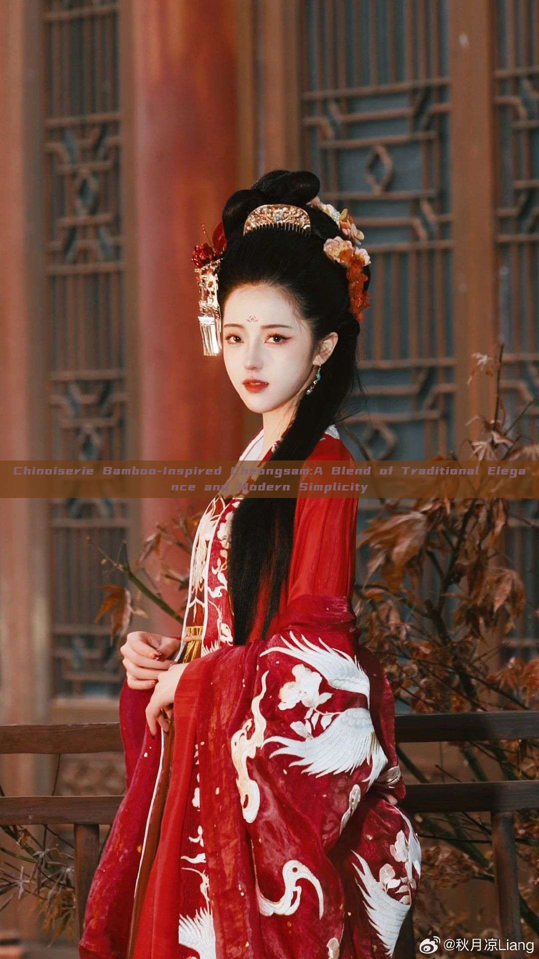 Chinoiserie Bamboo-Inspired Cheongsam:A Blend of Traditional Elegance and Modern Simplicity