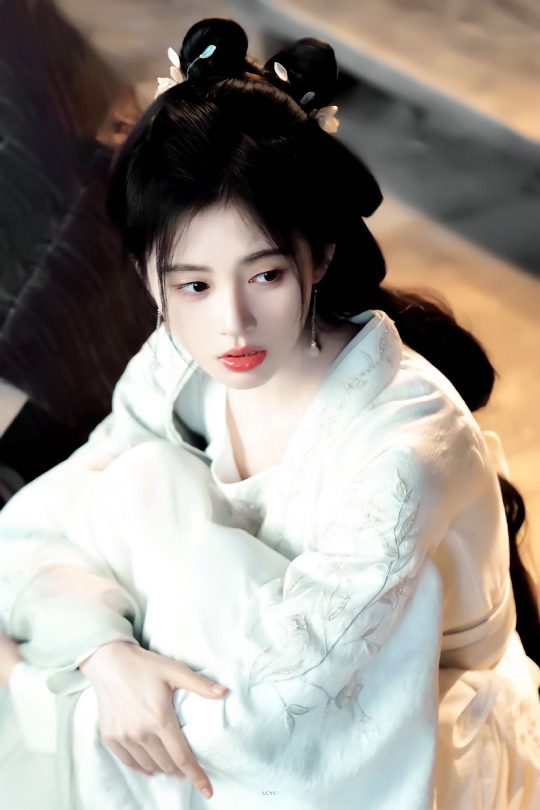 The Evolution of Traditional Chinese Fashion:Exploring the Fusion of Ethnic Elements in Hanfu The Evolution of Traditional Chinese Fashion:Exploring the Fusion of Ethnic Elements in Hanfu
