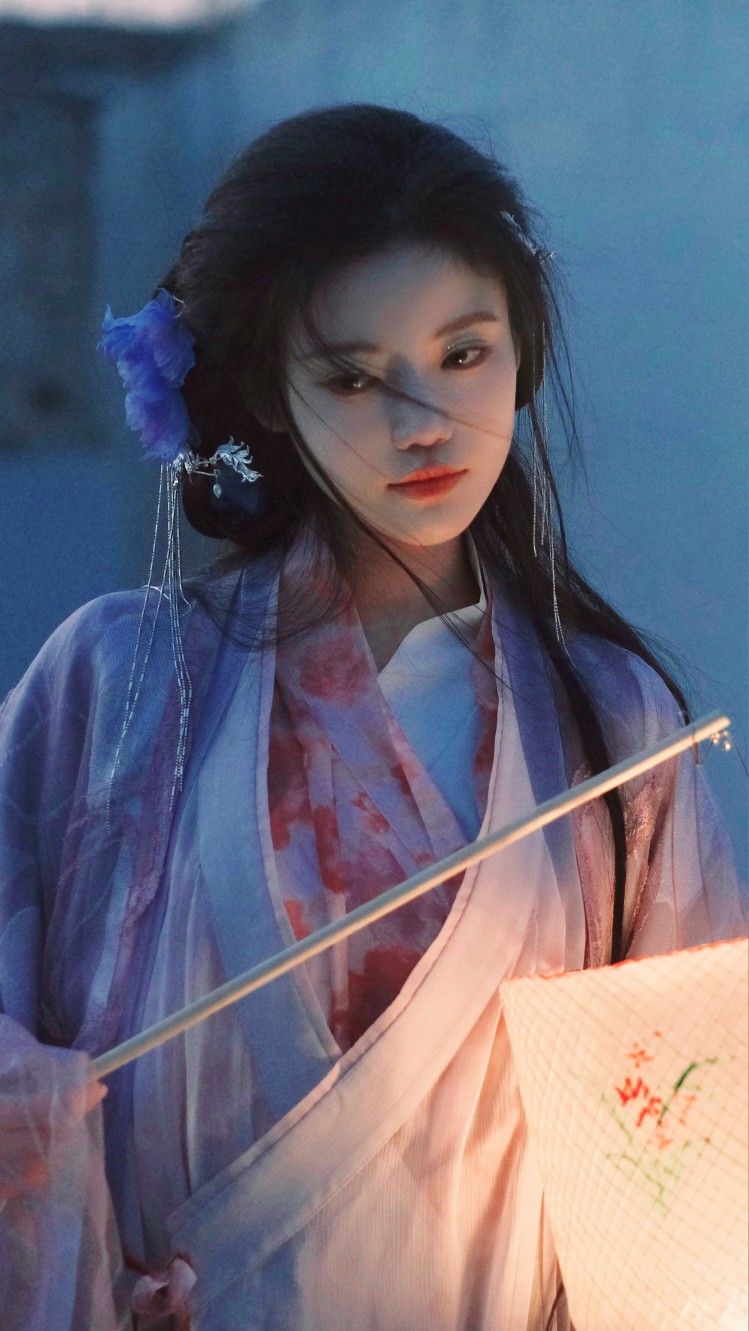 The Enchantment of Dark Red Tangzhuang:A Cultural Journey Through Traditional Chinese Clothing