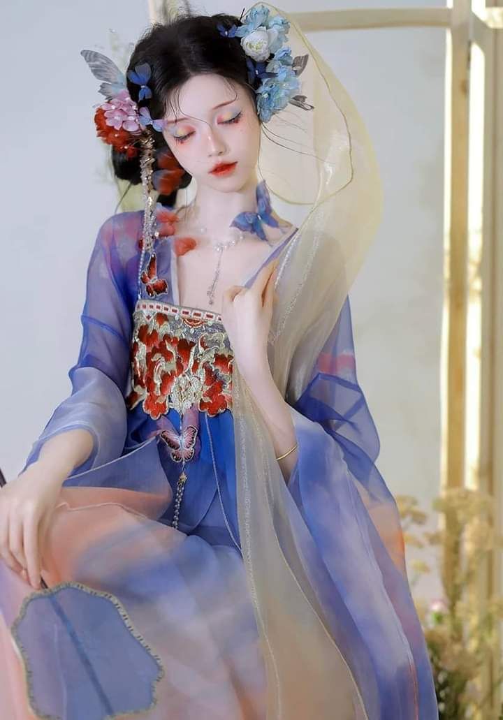 Momo Cheongsam Shop:A Glimpse into the World of Traditional Elegance Momo Cheongsam Shop:A Glimpse into the World of Traditional Elegance