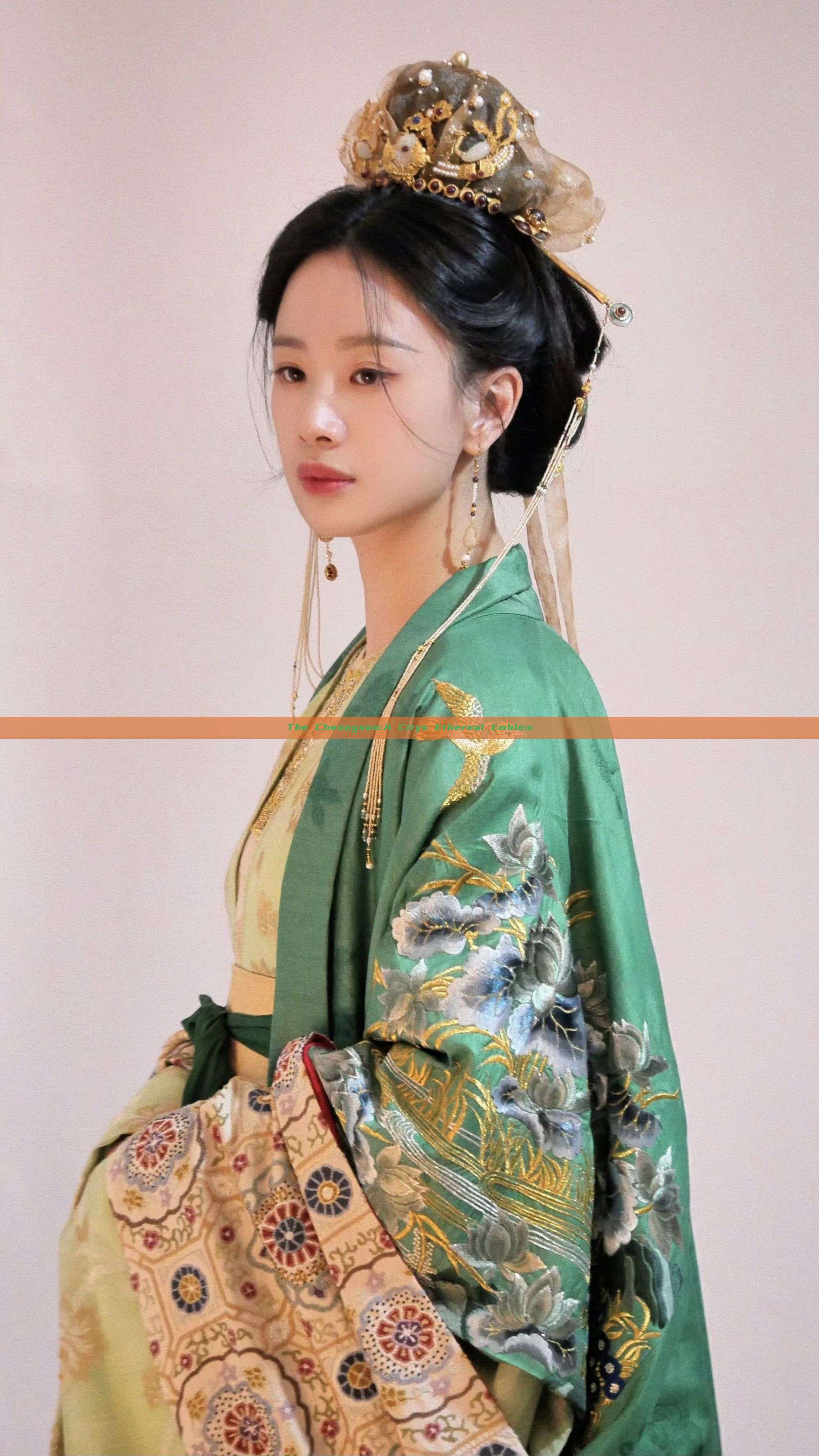 The Cheongsam:A Citys Ethereal Emblem The Cheongsam:A Citys Ethereal Emblem