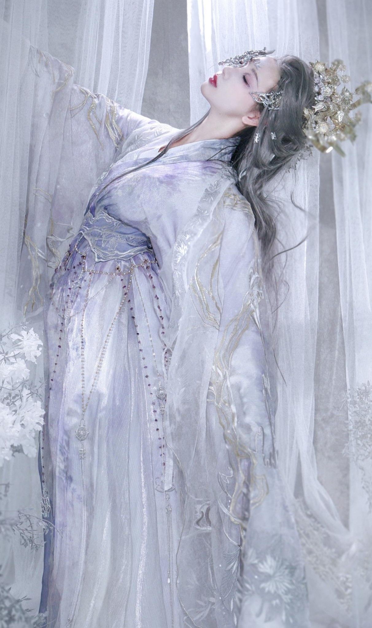 Children in Winter Hanfu:Preserving Traditional Culture in Cold Weather Children in Winter Hanfu:Preserving Traditional Culture in Cold Weather