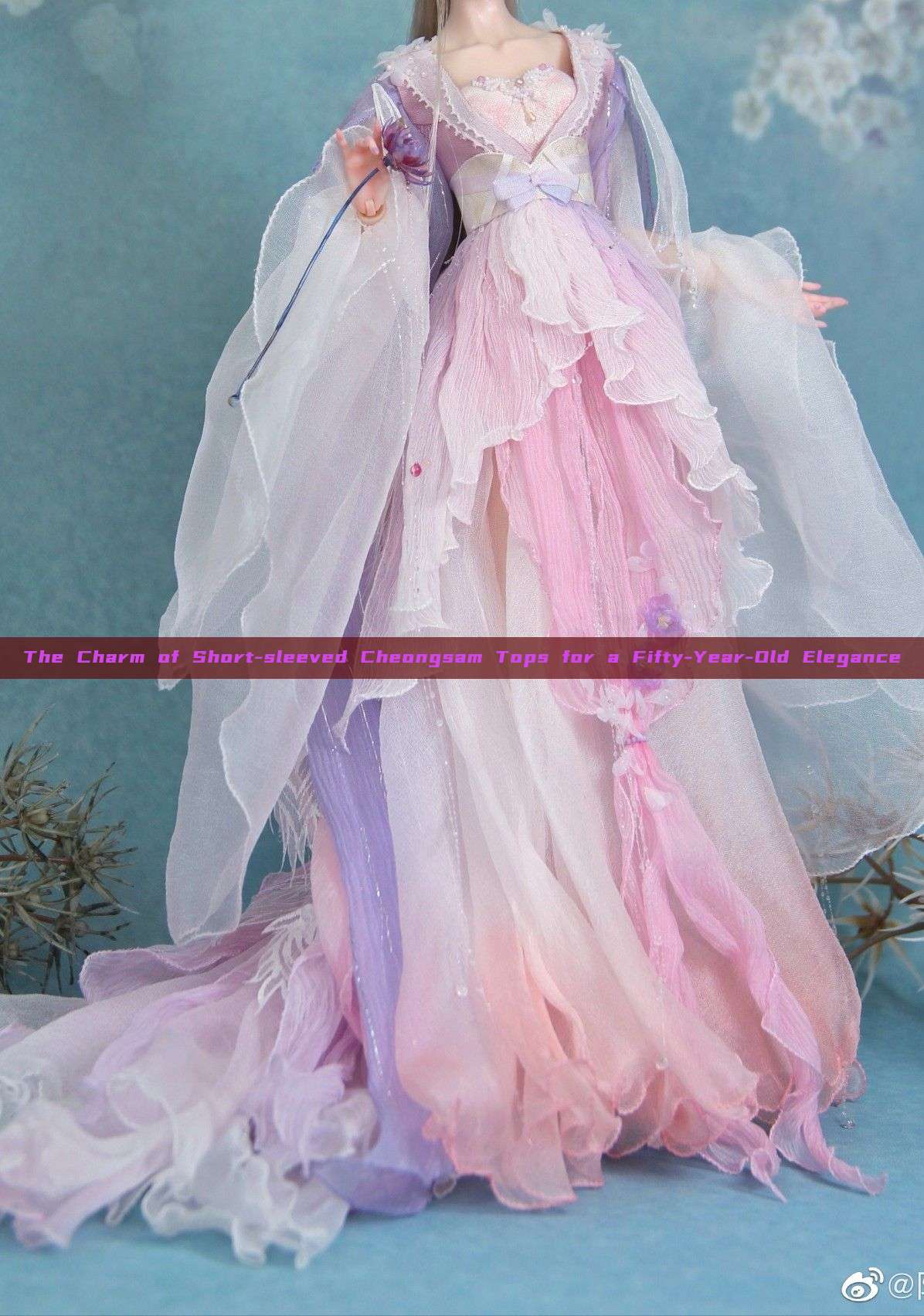 The Charm of Short-sleeved Cheongsam Tops for a Fifty-Year-Old Elegance The Charm of Short-sleeved Cheongsam Tops for a Fifty-Year-Old Elegance