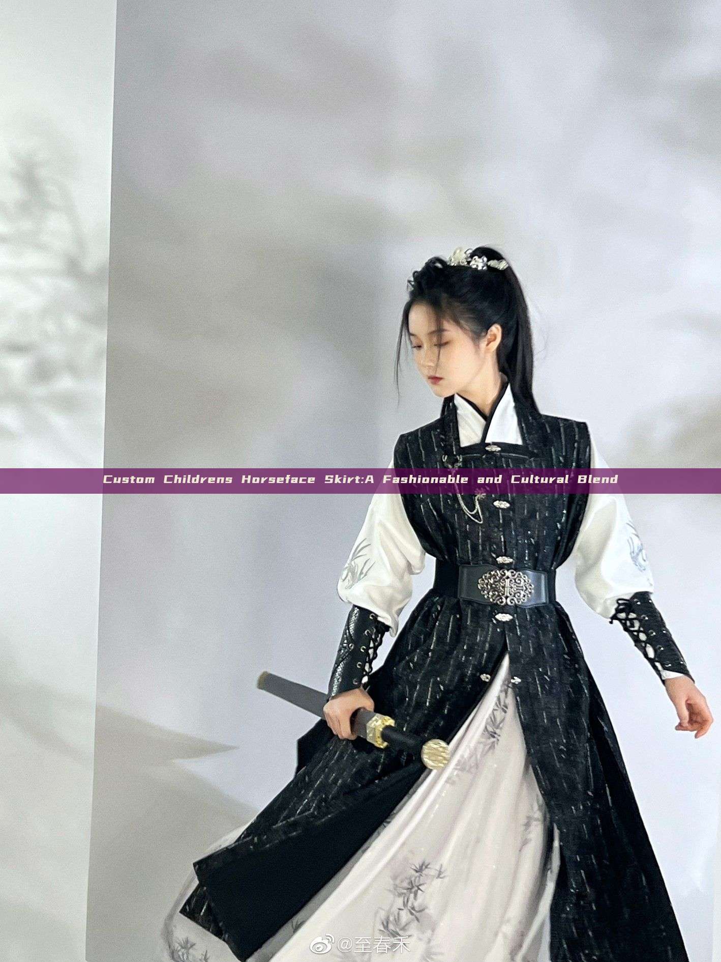 Custom Childrens Horseface Skirt:A Fashionable and Cultural Blend Custom Childrens Horseface Skirt:A Fashionable and Cultural Blend