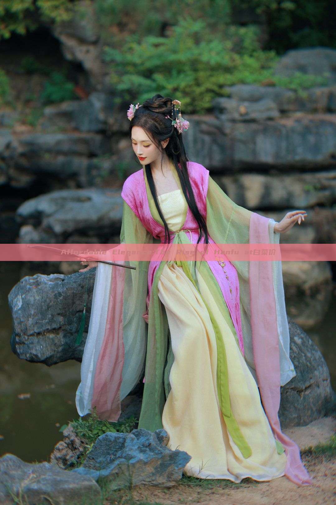 Affordable Elegance:The Rise of Hanfu at白菜价 Affordable Elegance:The Rise of Hanfu at白菜价