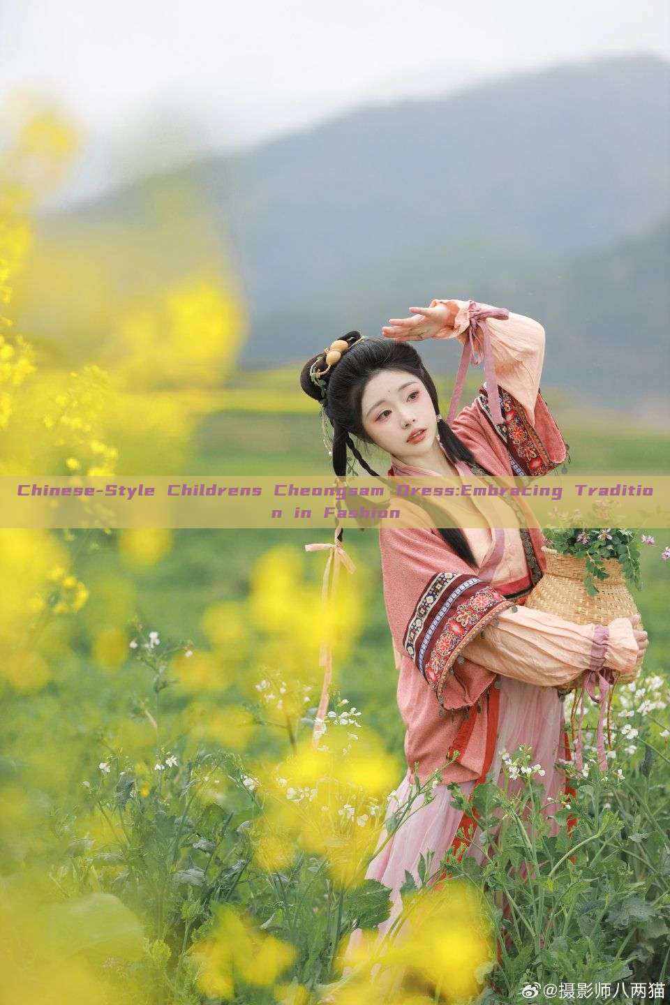 Chinese-Style Childrens Cheongsam Dress:Embracing Tradition in Fashion
